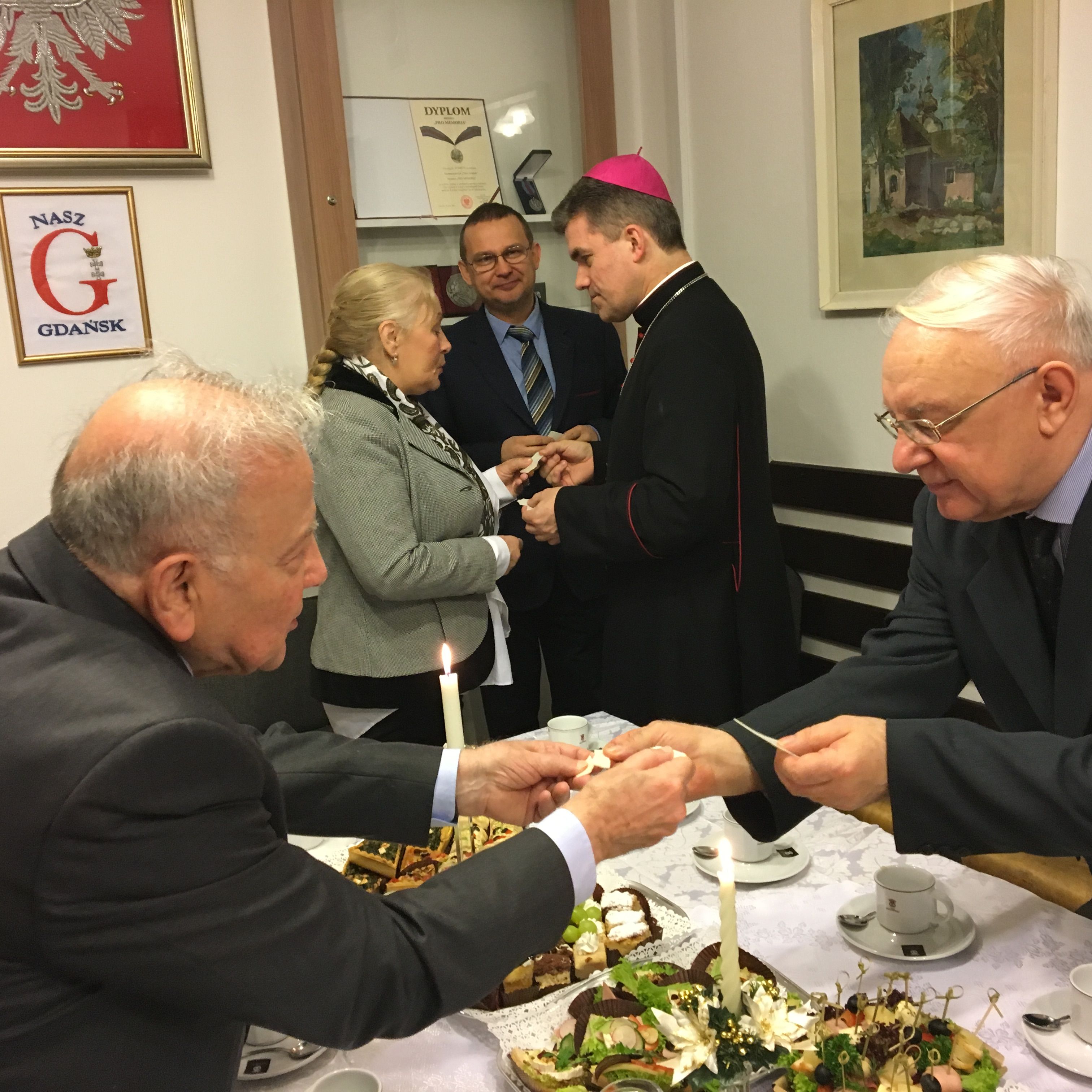 NG Opłatek z biskupem fot_J_Wikowski IMG_1698 — kopia