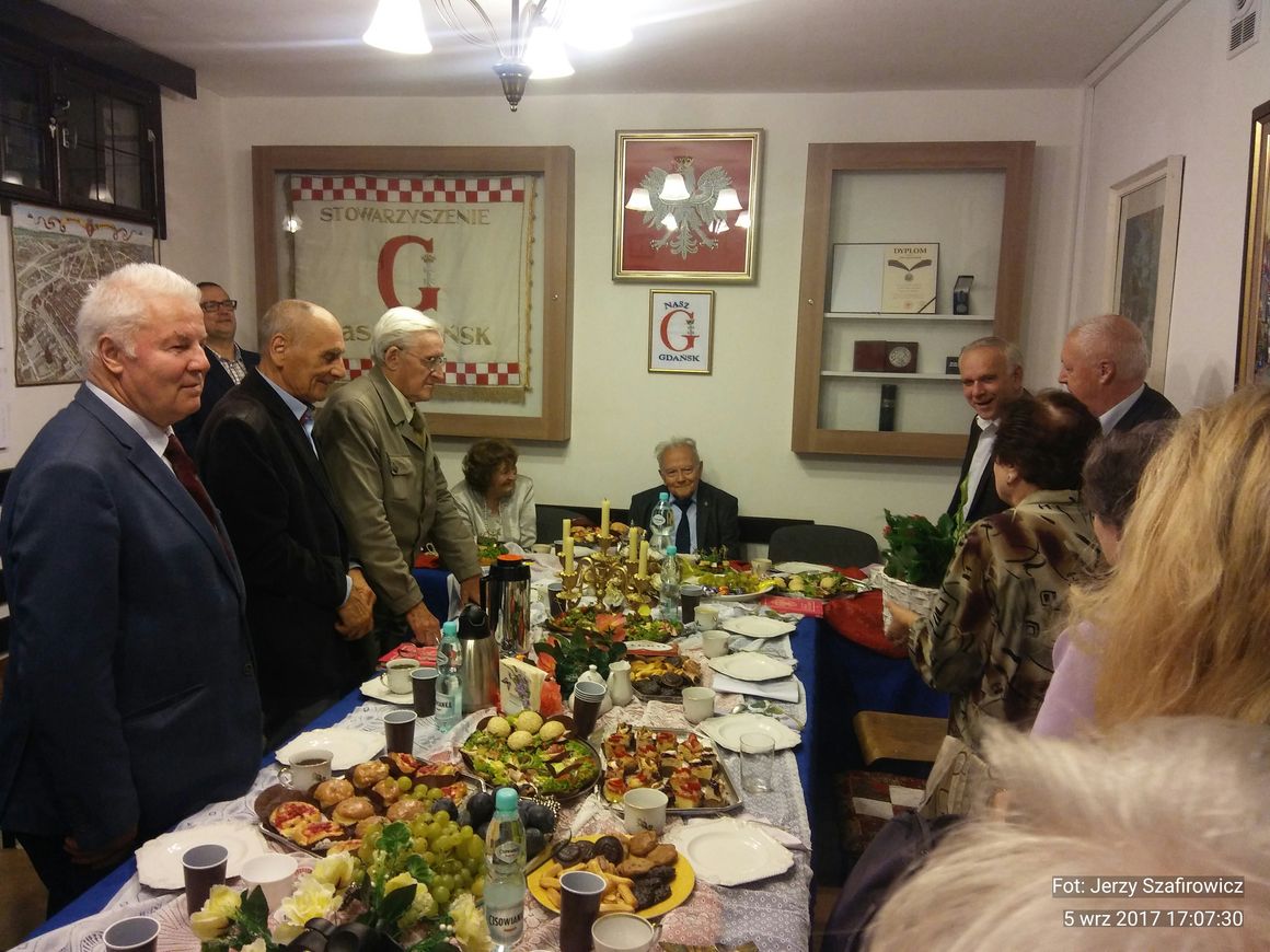 NG urodziny Prof Jasnuszajstisa ok