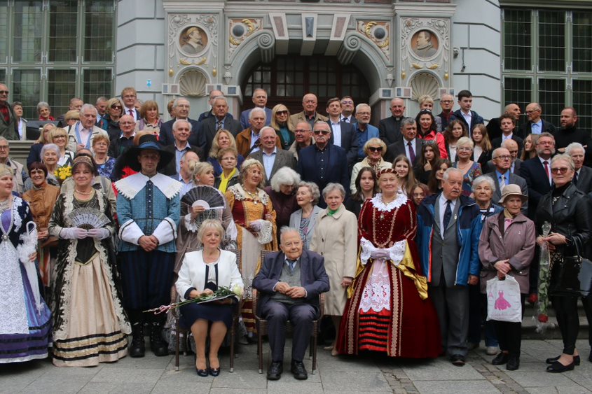 KOLO Dziennikarskie 2 a indeks