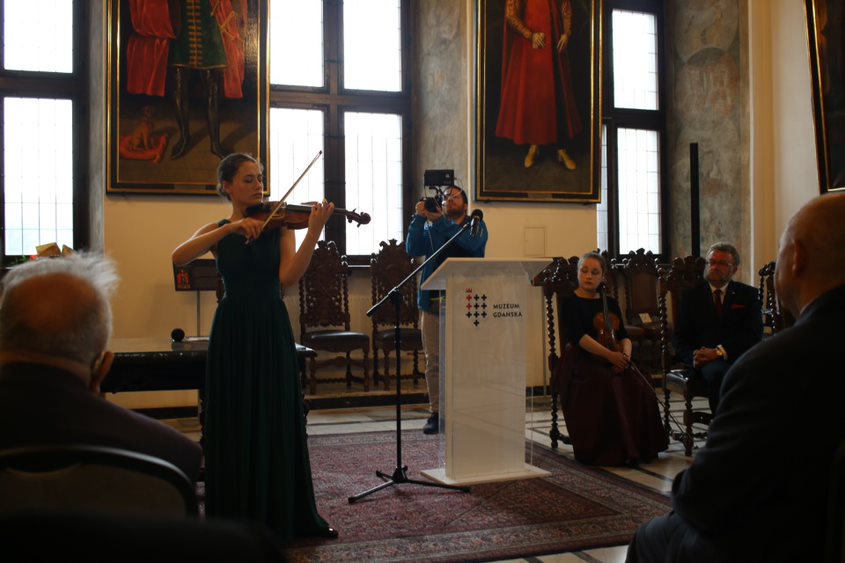 KOLO Dziennikarskie 6 b indeks