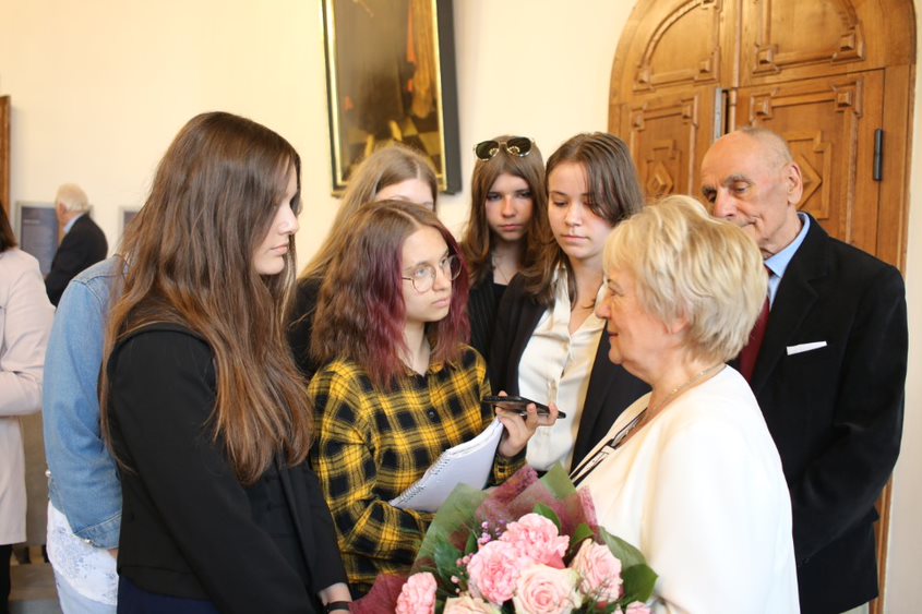 KOLO Dziennikarskie 8 indeks