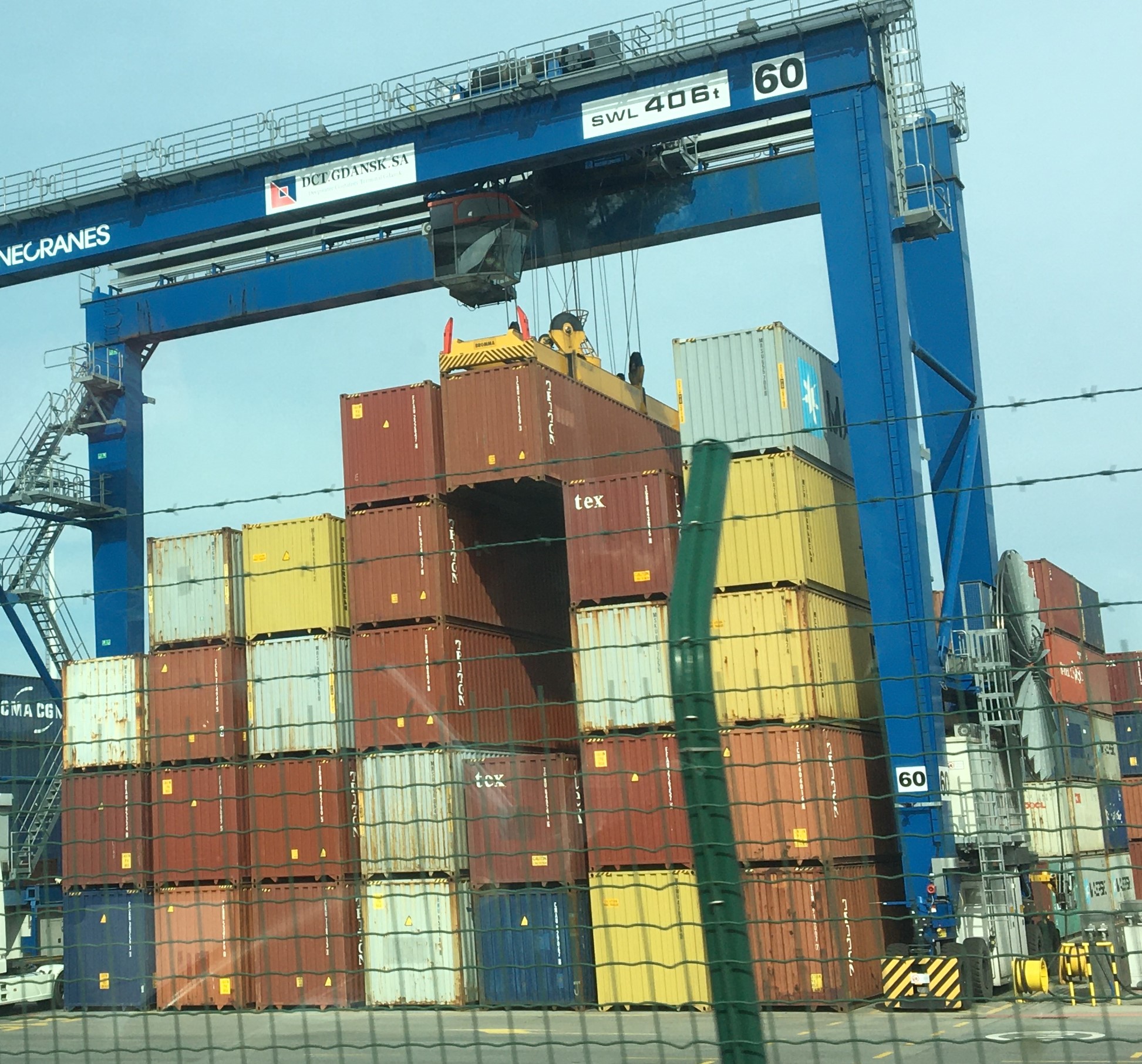 Wycieczka SNG - z okna autokaru Fot_Janusz Wikowski IMG_0642