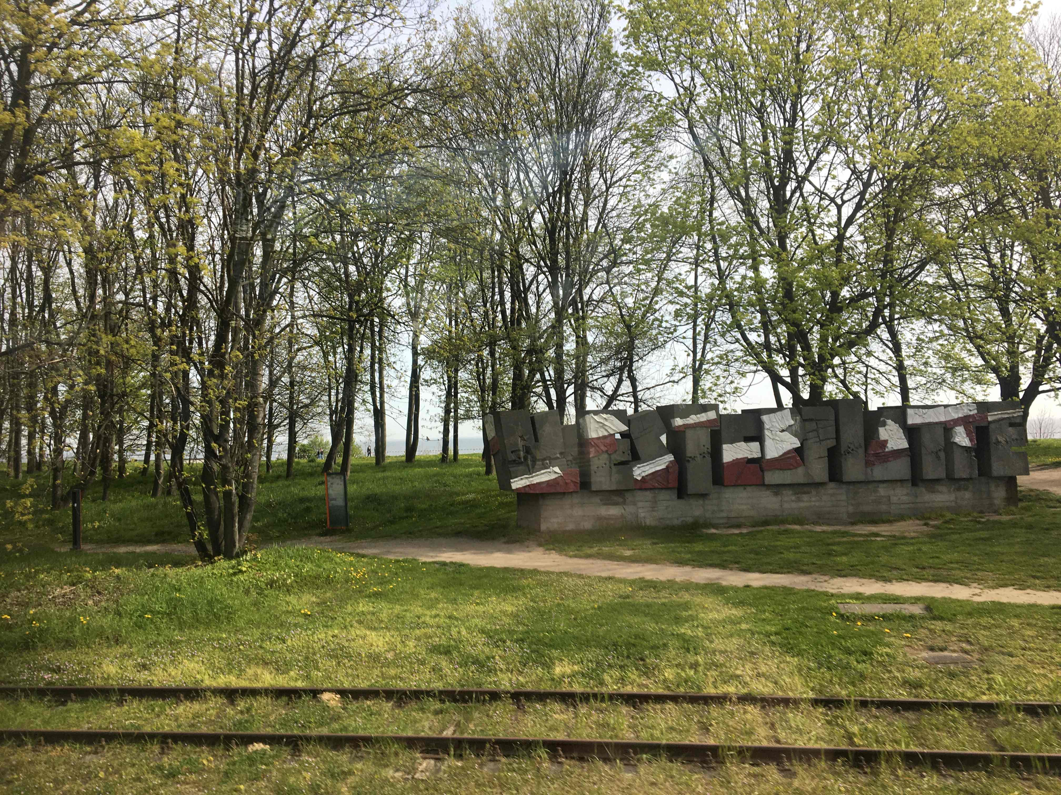 Wycieczka SNG - z okna autokaru Fot_Janusz Wikowski IMG_0657