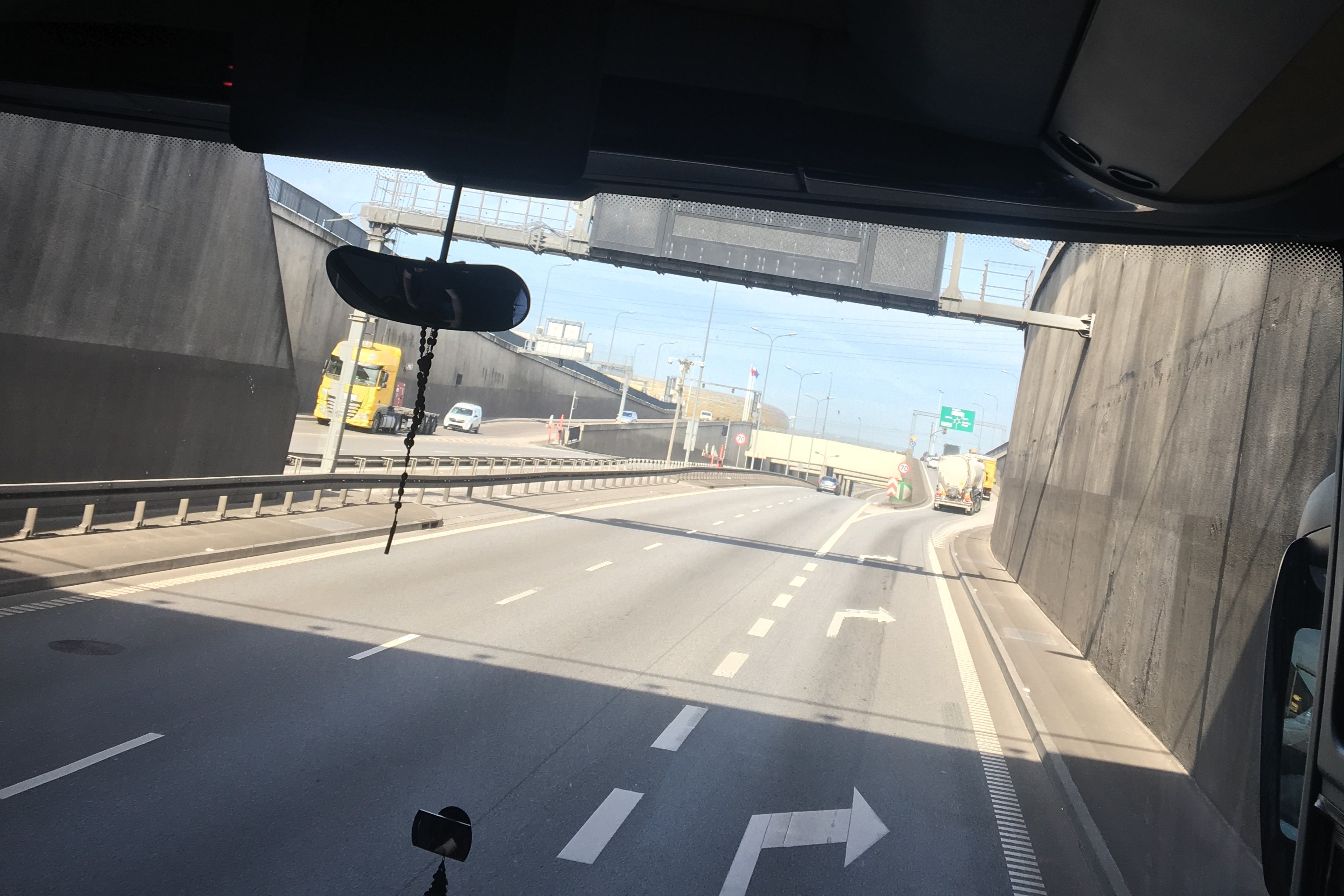 Wycieczka SNG - z okna autokaru Fot_Janusz Wikowski IMG_0667