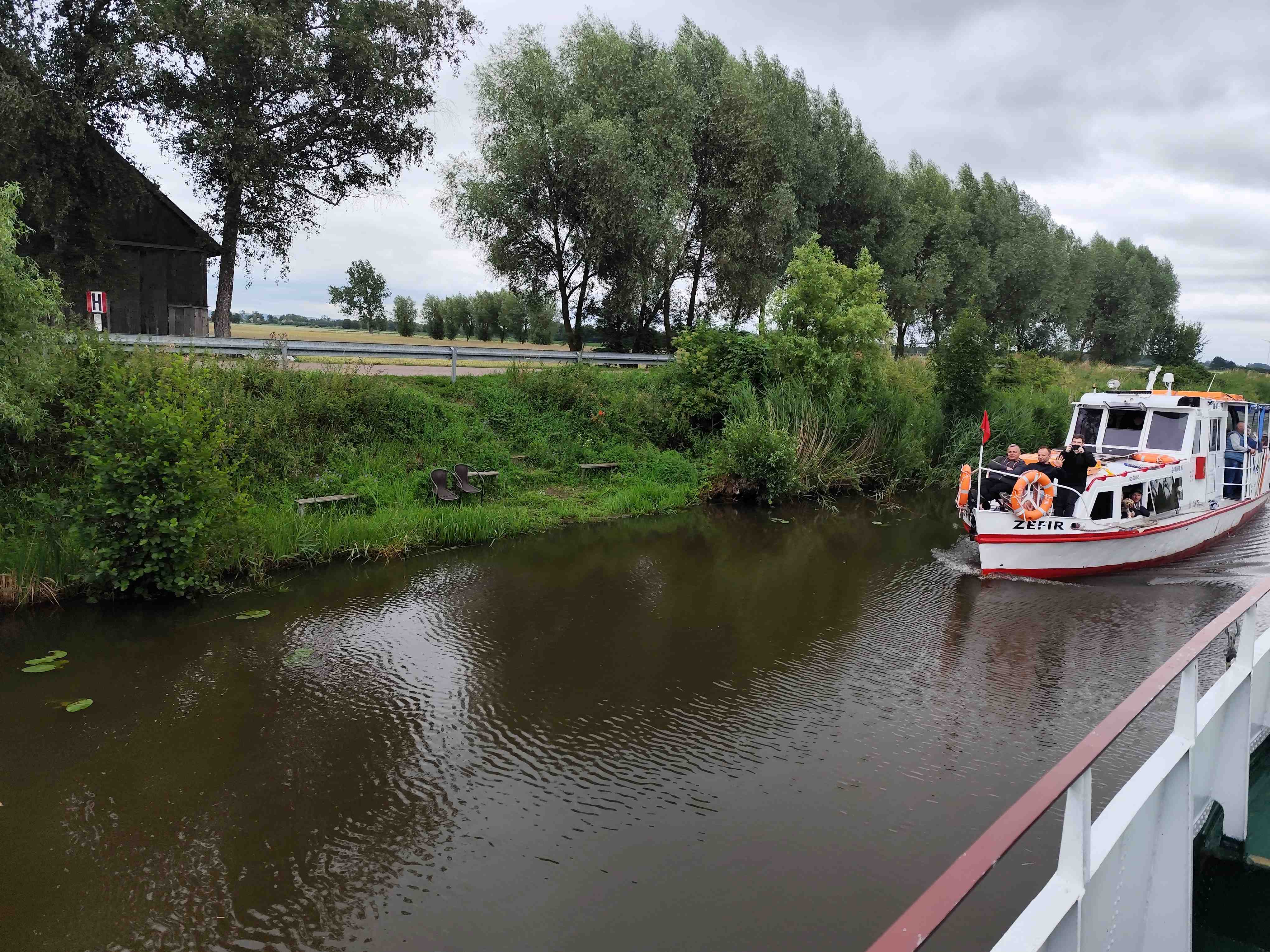 Wycieczka SNG KANAŁ ELBLASKI - POCHYLNIE Fot. Janusz Wikowski IMG_20250712_104242
