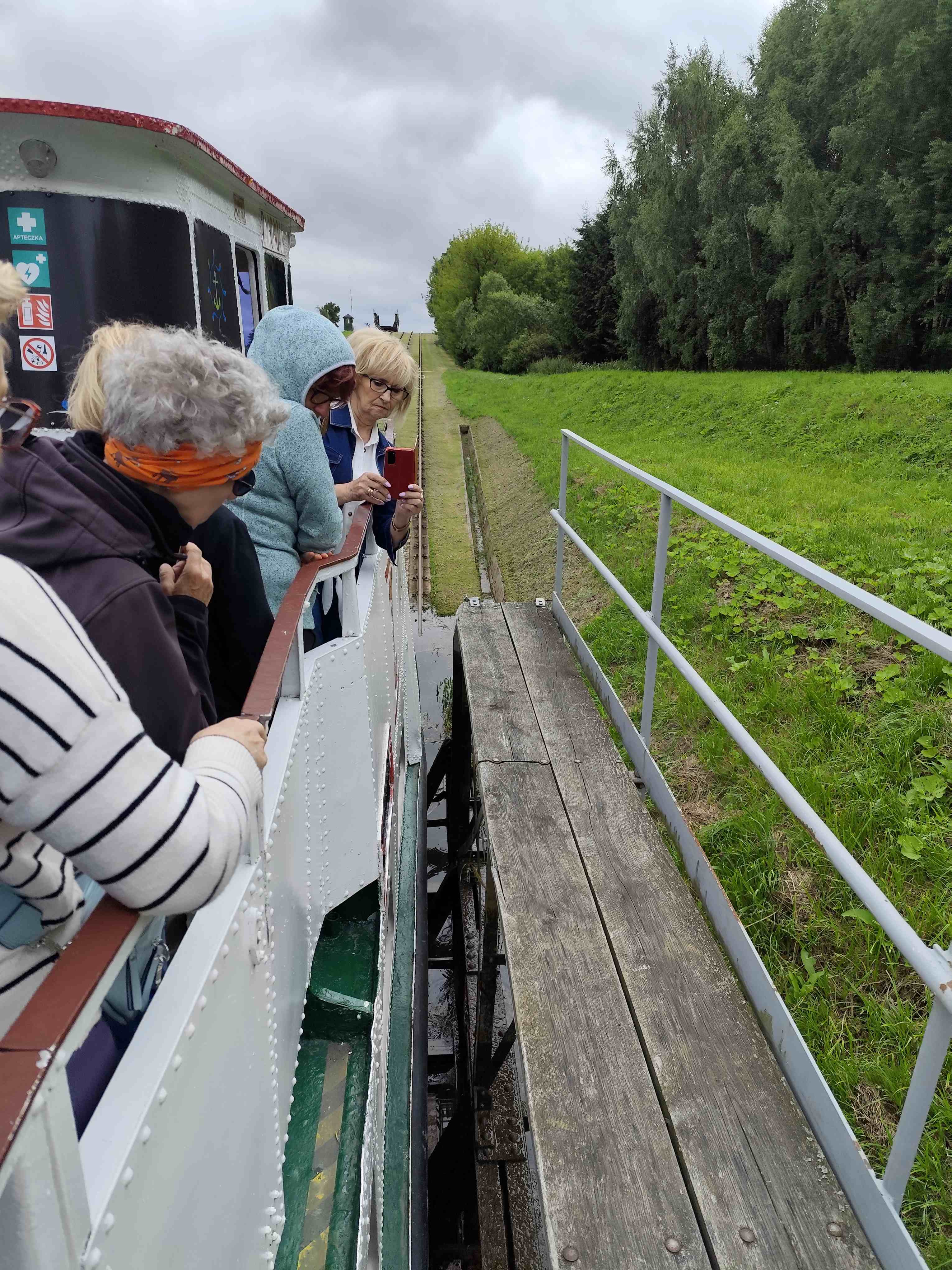 Wycieczka SNG KANAŁ ELBLASKI - POCHYLNIE Fot. Janusz Wikowski IMG_20250712_105754