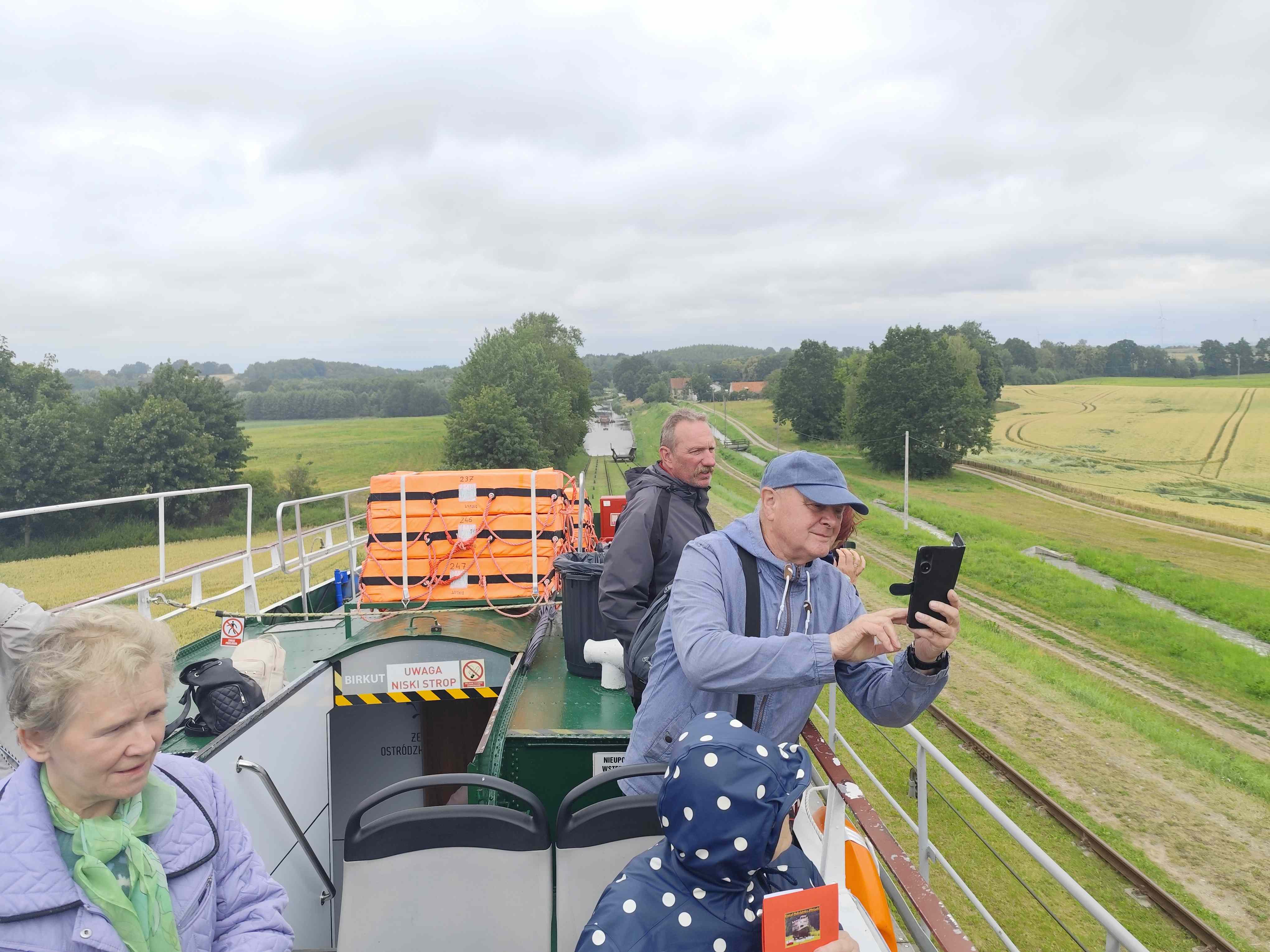 Wycieczka SNG KANAŁ ELBLASKI - POCHYLNIE Fot. Janusz Wikowski IMG_20250712_123201