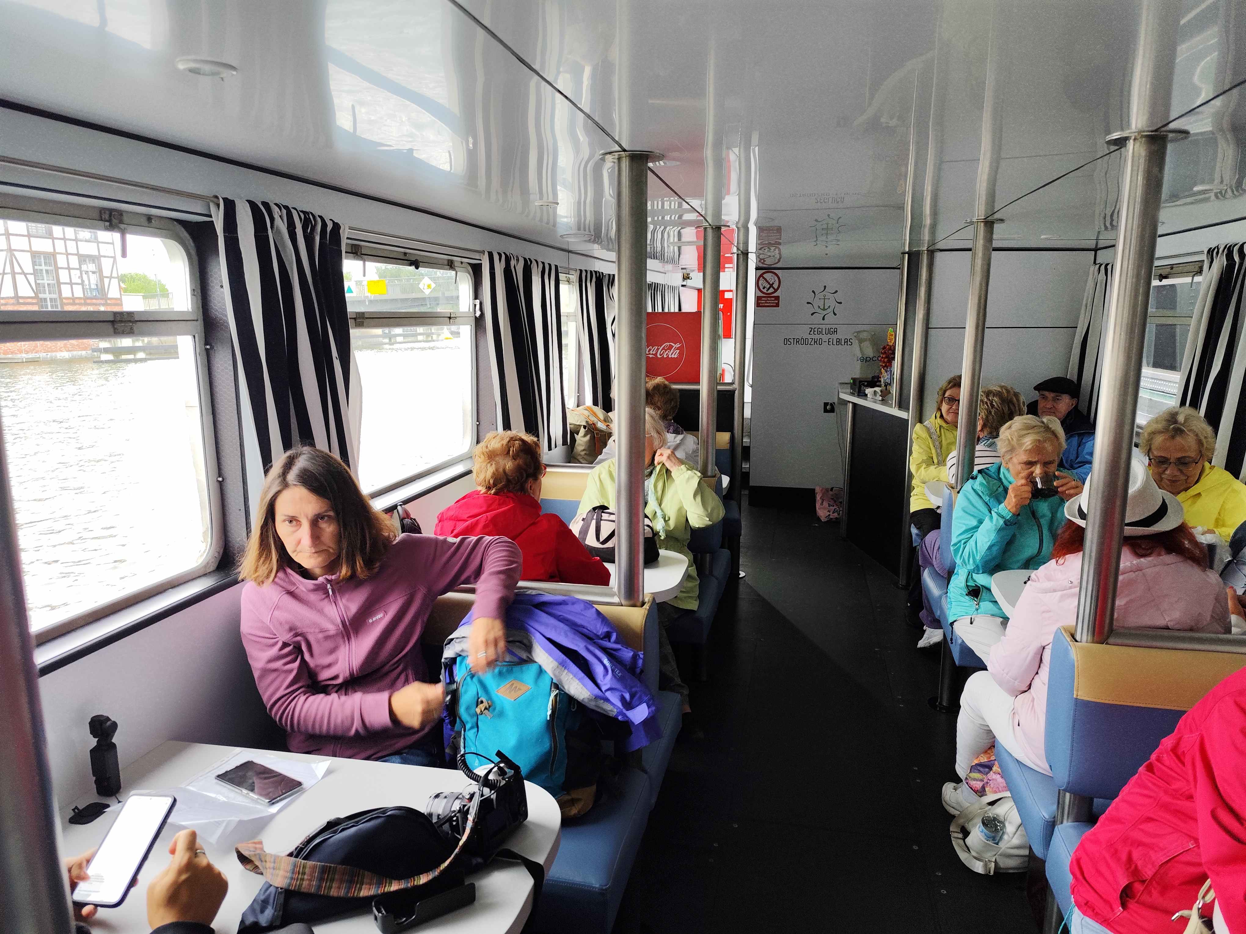 Wycieczka SNG Kanał Elblaski - w autokarze i na statku Fot. Janusz Wikowski IMG_20250712_085423