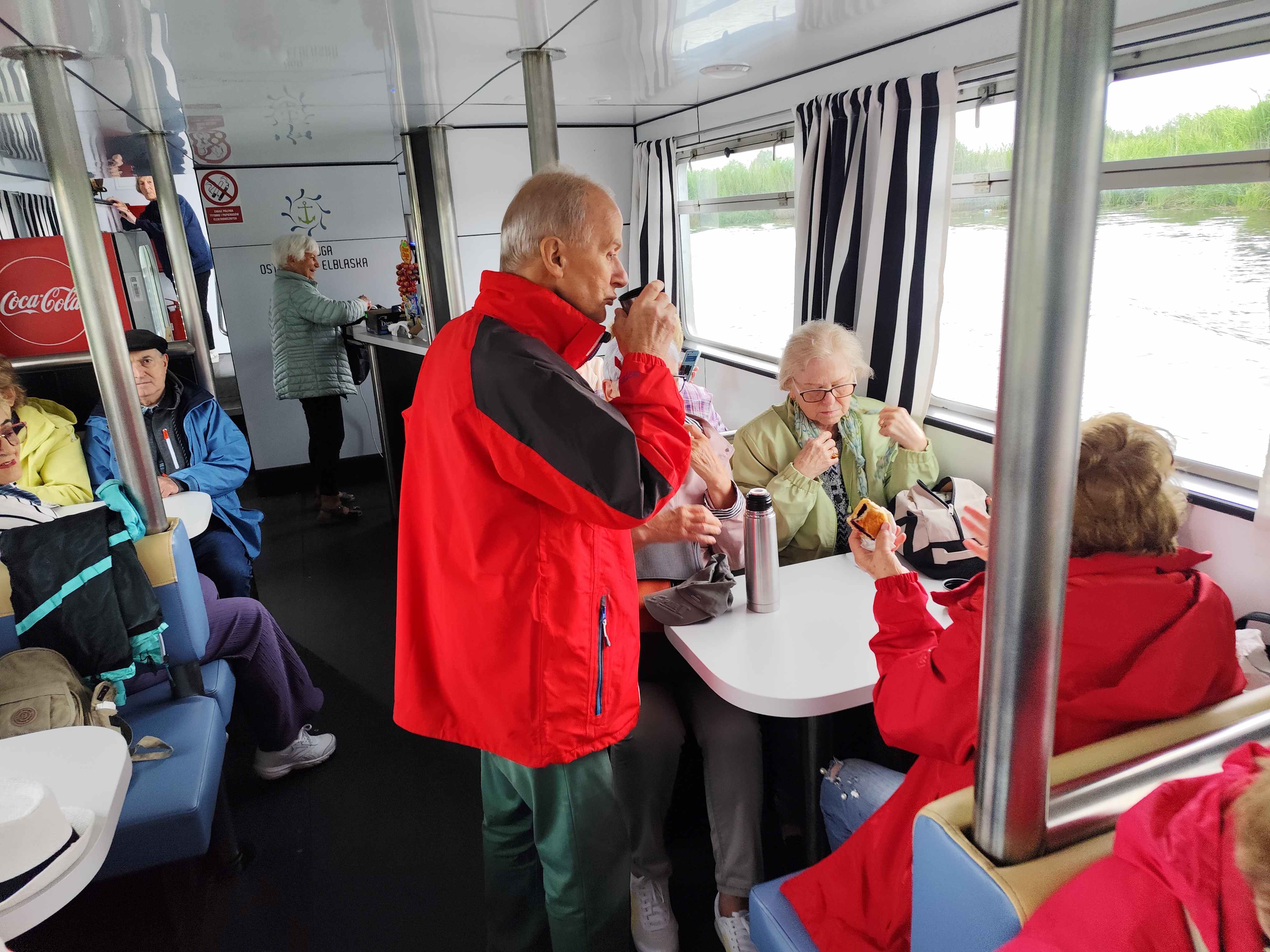 Wycieczka SNG Kanał Elblaski - w autokarze i na statku Fot. Janusz Wikowski IMG_20250712_092153