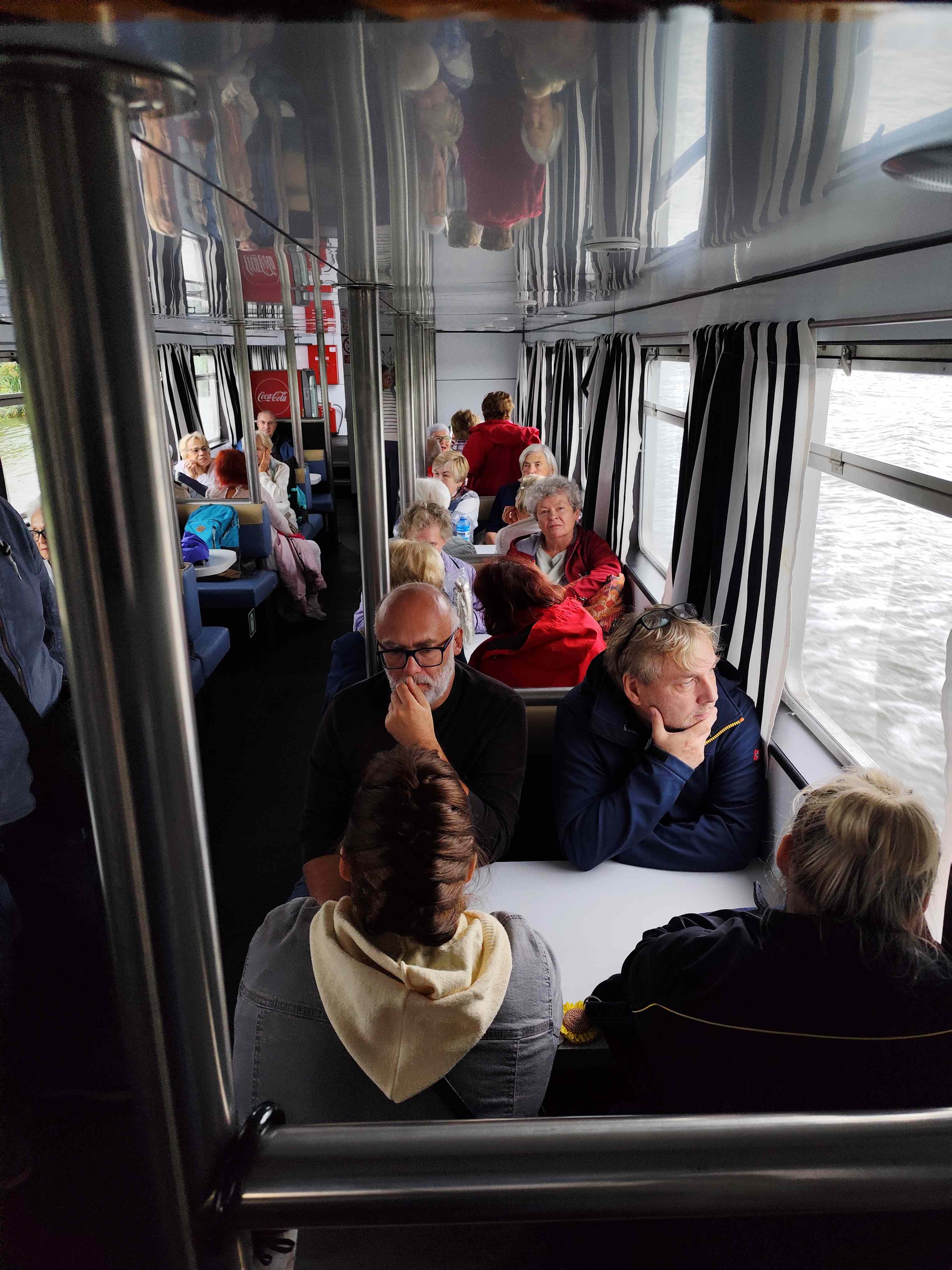 Wycieczka SNG Kanał Elblaski - w autokarze i na statku Fot. Janusz Wikowski IMG_20250712_092655