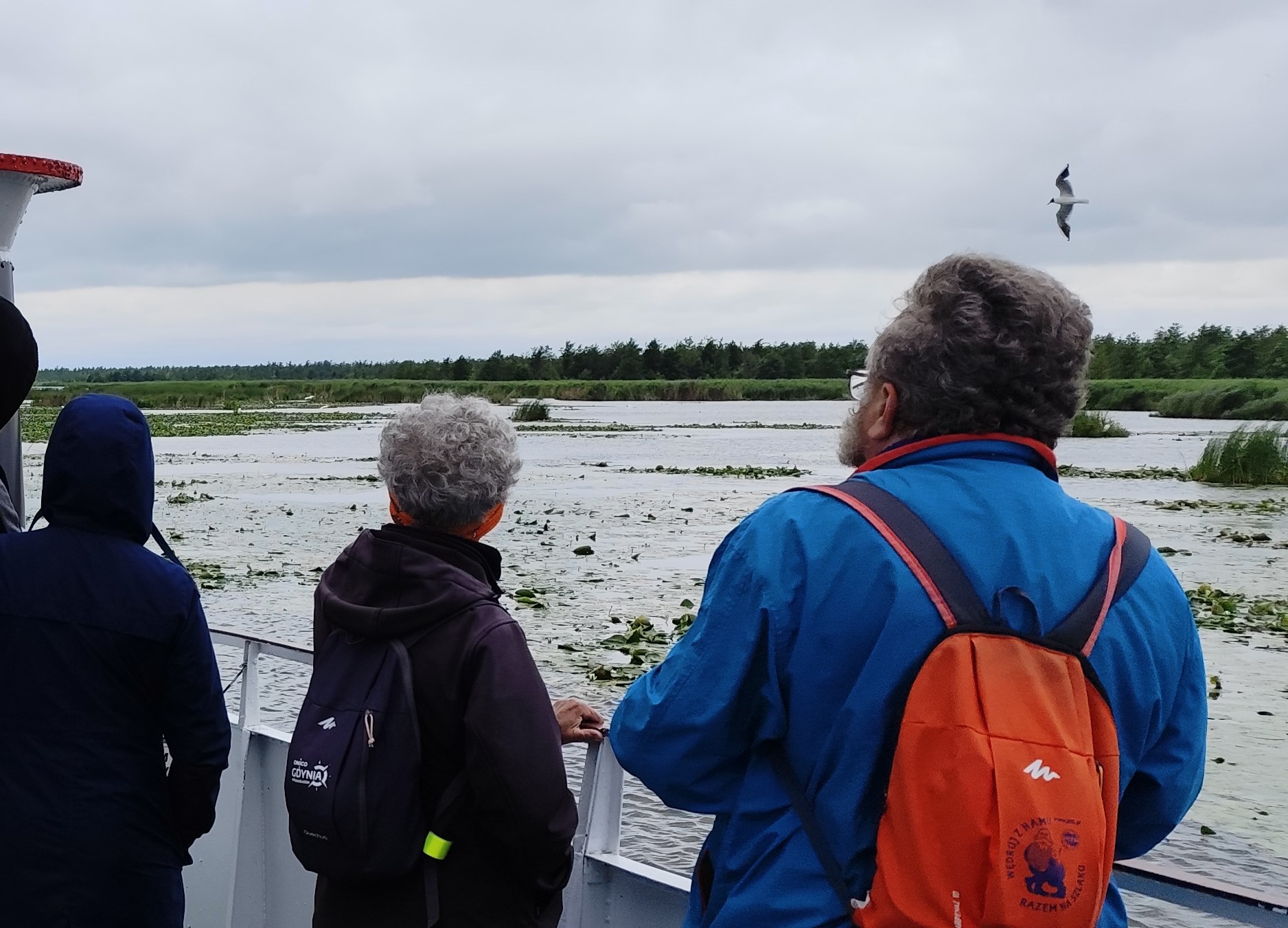 Wycieczka SNG Kanał Elblaski - w autokarze i na statku Fot. Janusz Wikowski IMG_20250712_100355