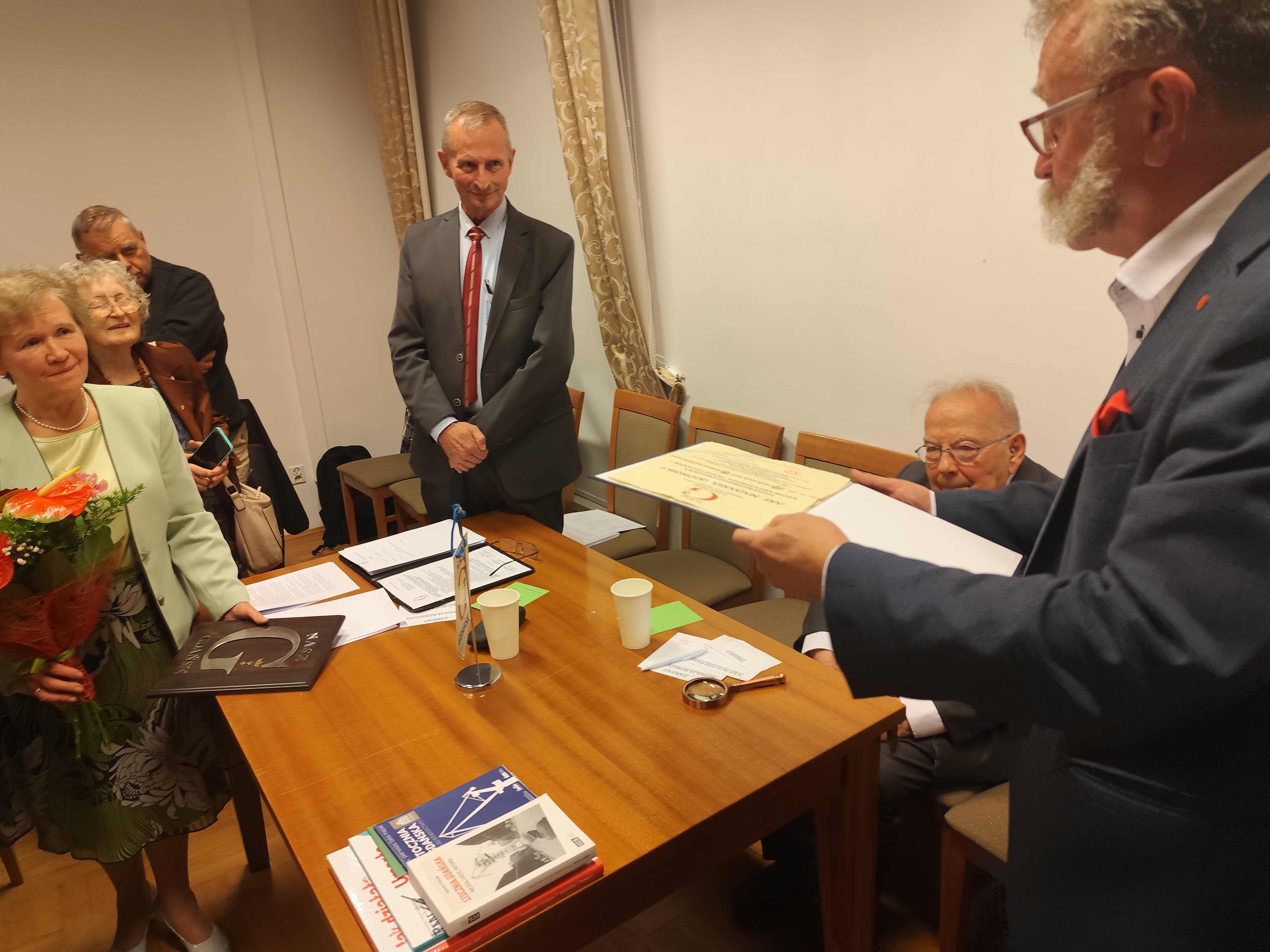 Doc. dr inż. Andrzej Januszajtis Honorowym Prezesem Stowarzyszenia IMG_20251010_190225