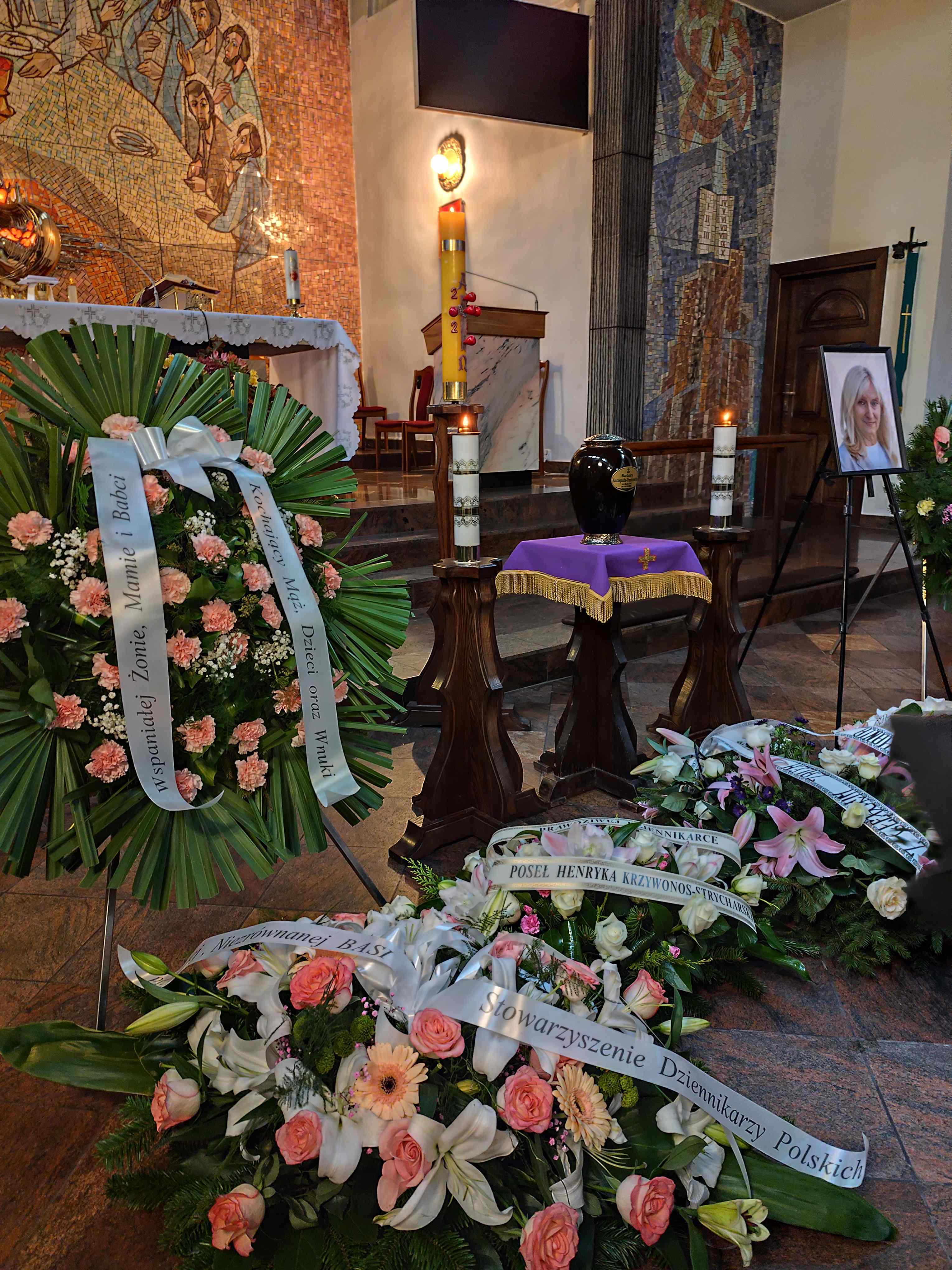 Pogrzeb Babary Szczepuły Fot. Janusz Wikowski IMG_20251015_100353