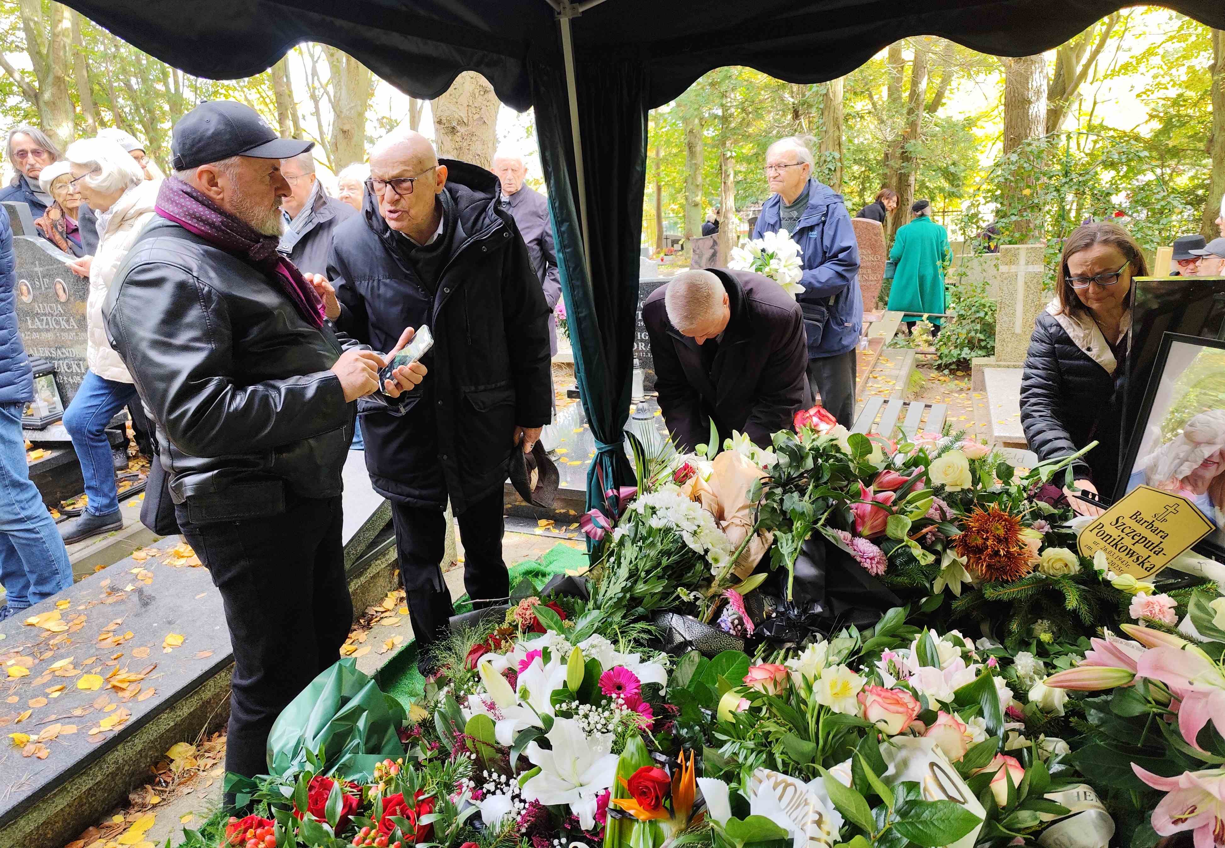 Pogrzeb Babary Szczepuły Fot. Janusz Wikowski aIMG_20251015_121429