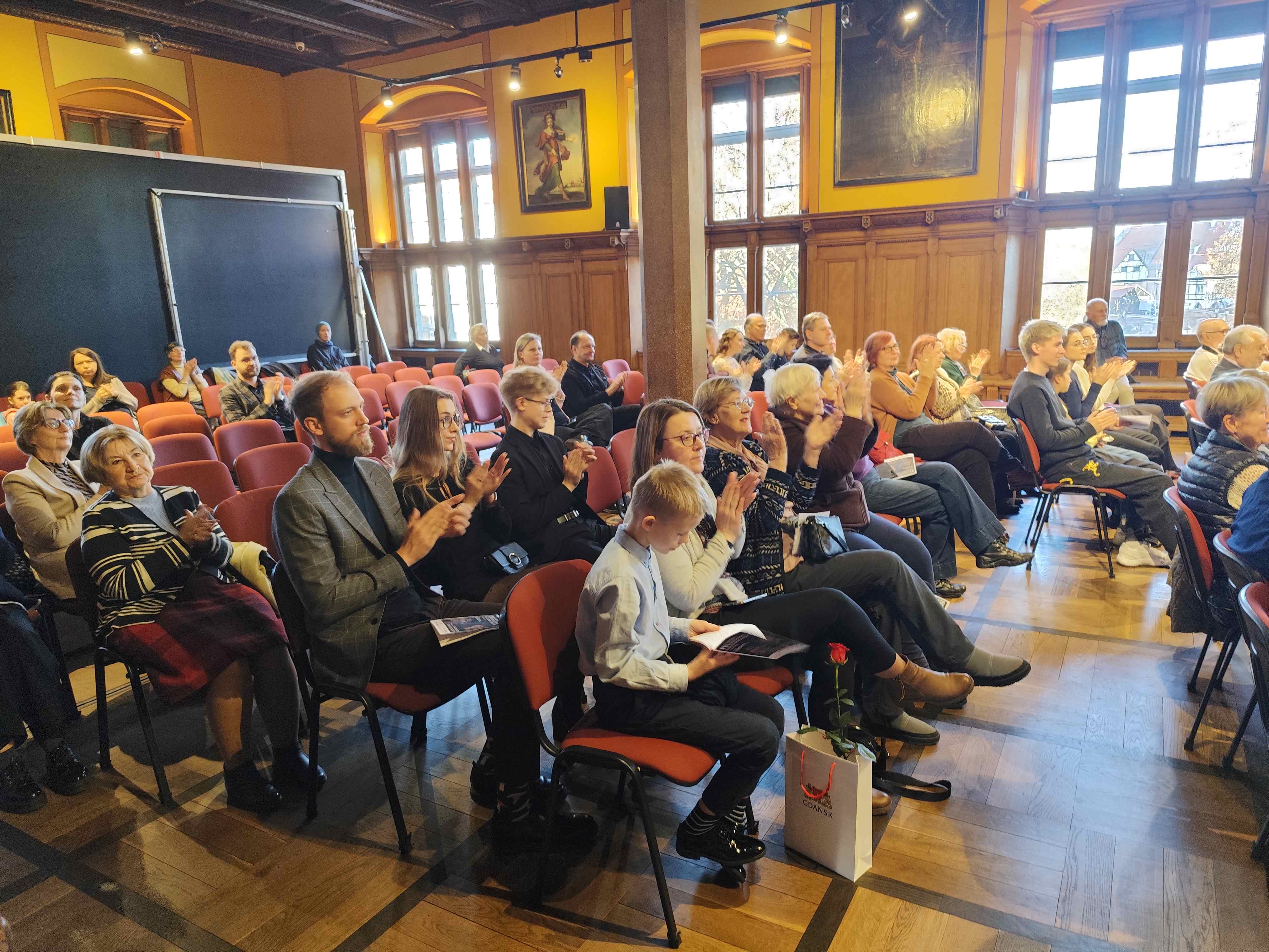 Koncert Skrzypcowy Gdansk_22_11_2025 r Fot_Janusz Wikowski IMG_20251122_131604