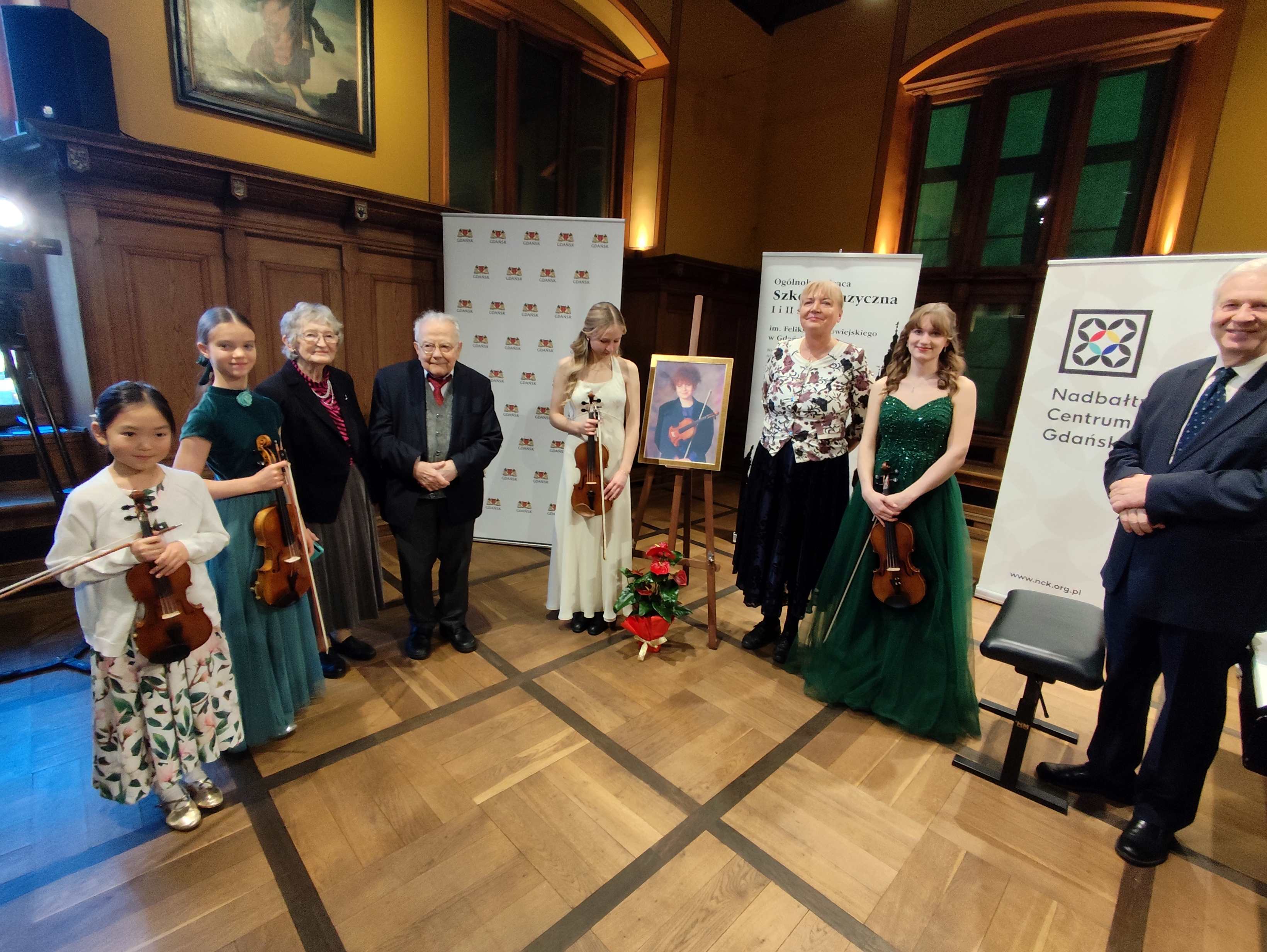 Koncert Skrzypcowy Gdansk_22_11_2025 r Fot_Janusz Wikowski IMG_20251122_133419