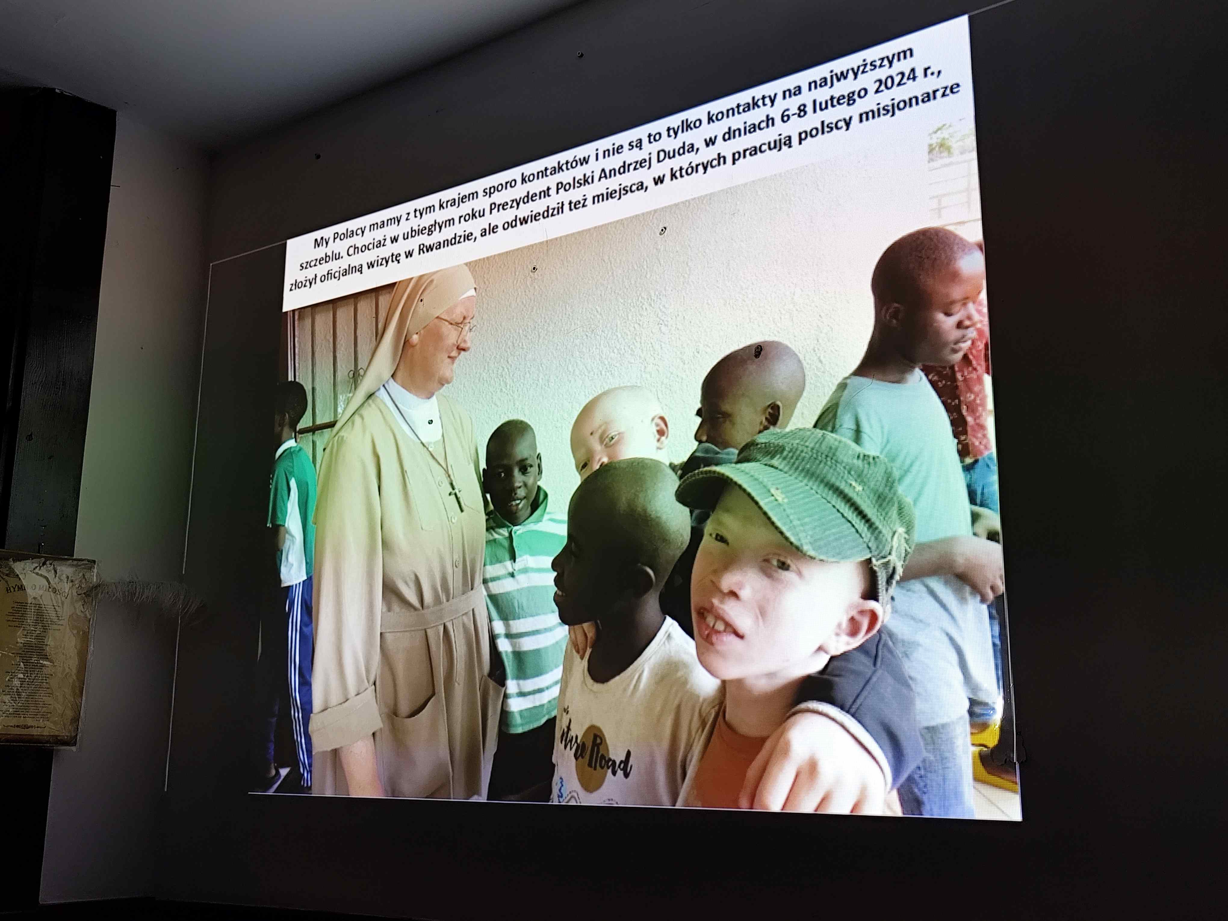 Spotkanie z podróżniczką dr Marią Giedz w Stowarzyszeniu Nasz Gdańsk. Fot_Janusz Wikowski IMG_20251121_182506