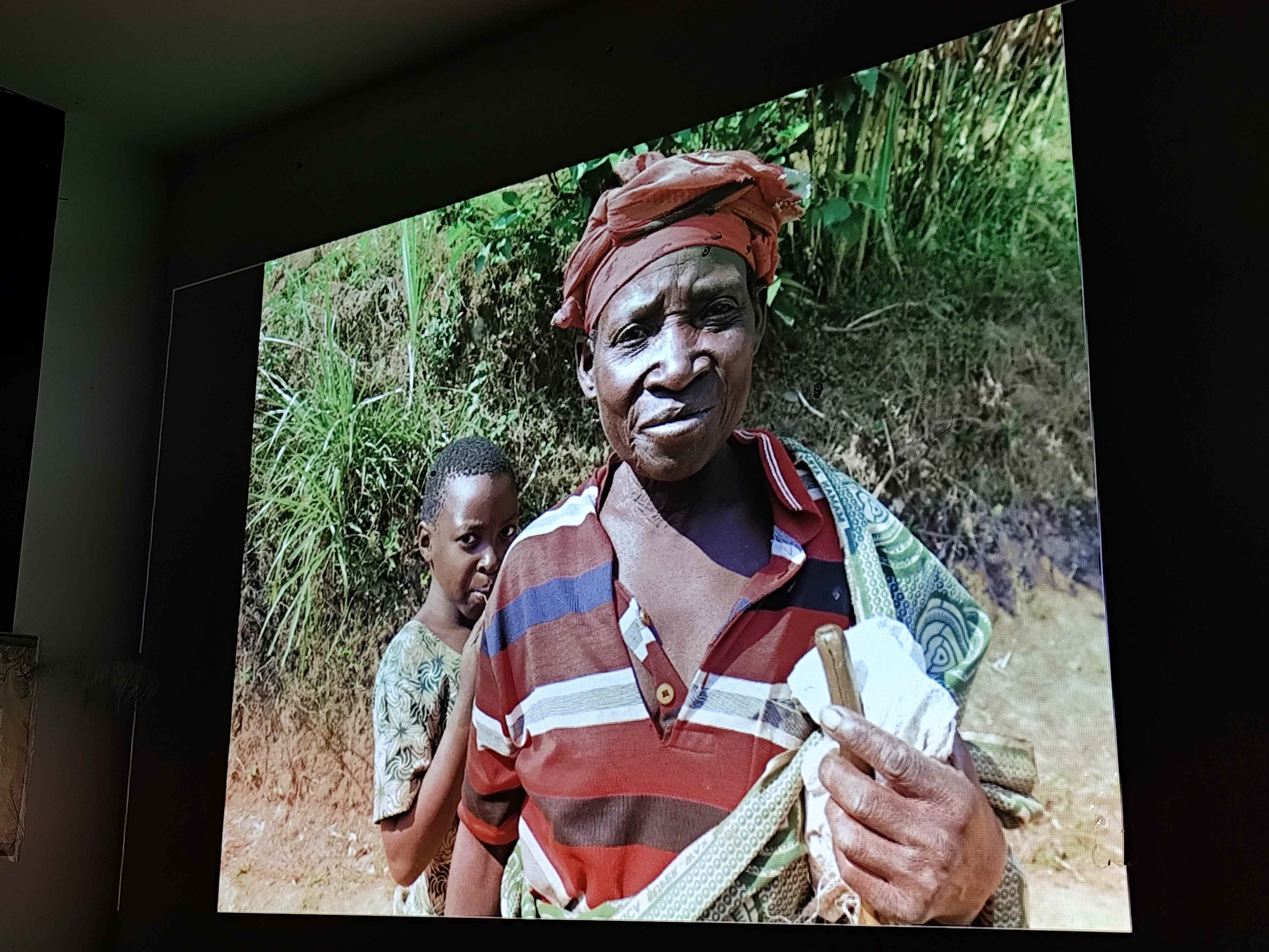 Spotkanie z podróżniczką dr Marią Giedz w Stowarzyszeniu Nasz Gdańsk. Fot_Janusz Wikowski IMG_20251121_184603