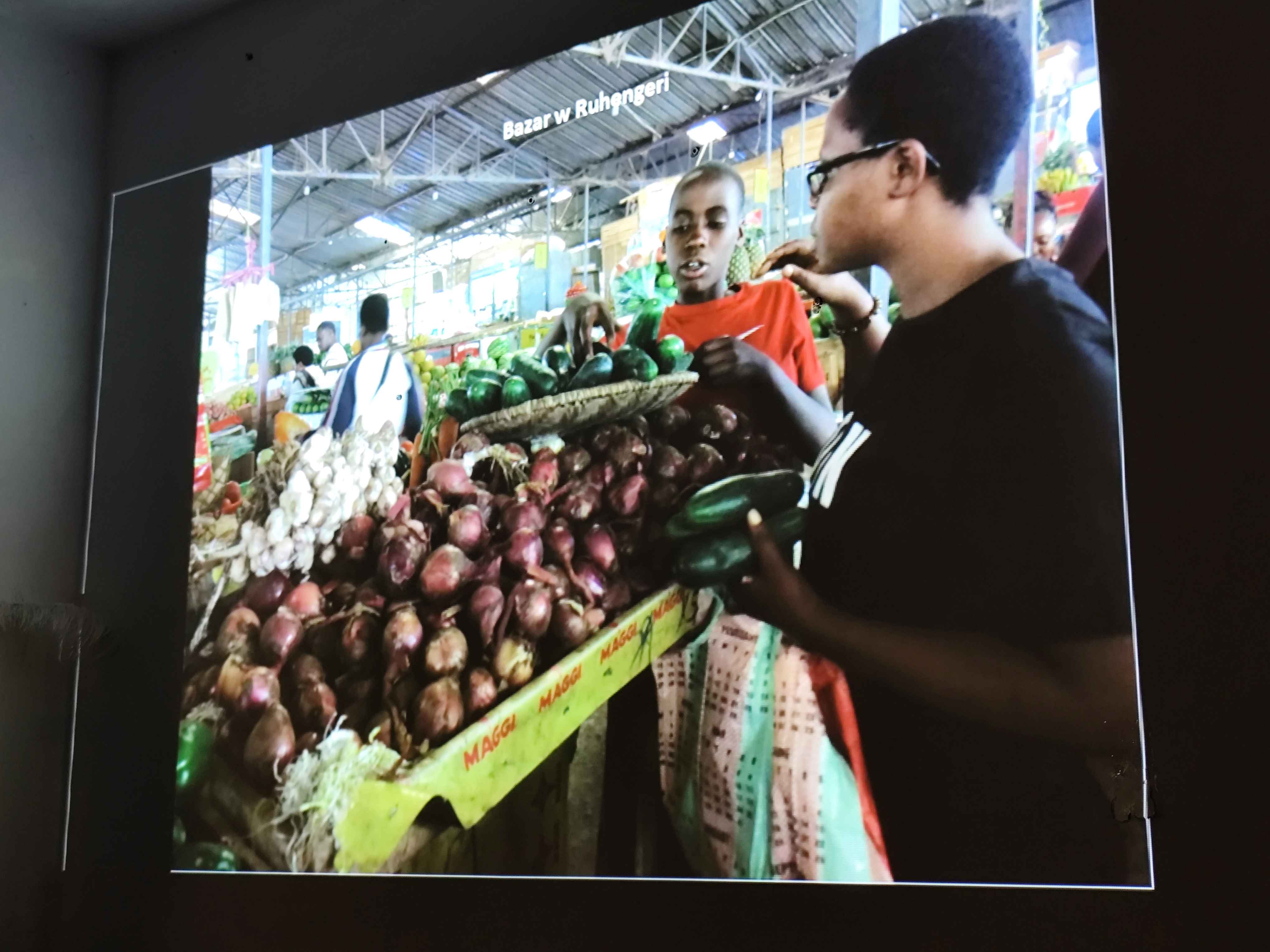 Spotkanie z podróżniczką dr Marią Giedz w Stowarzyszeniu Nasz Gdańsk. Fot_Janusz Wikowski IMG_20251121_191132