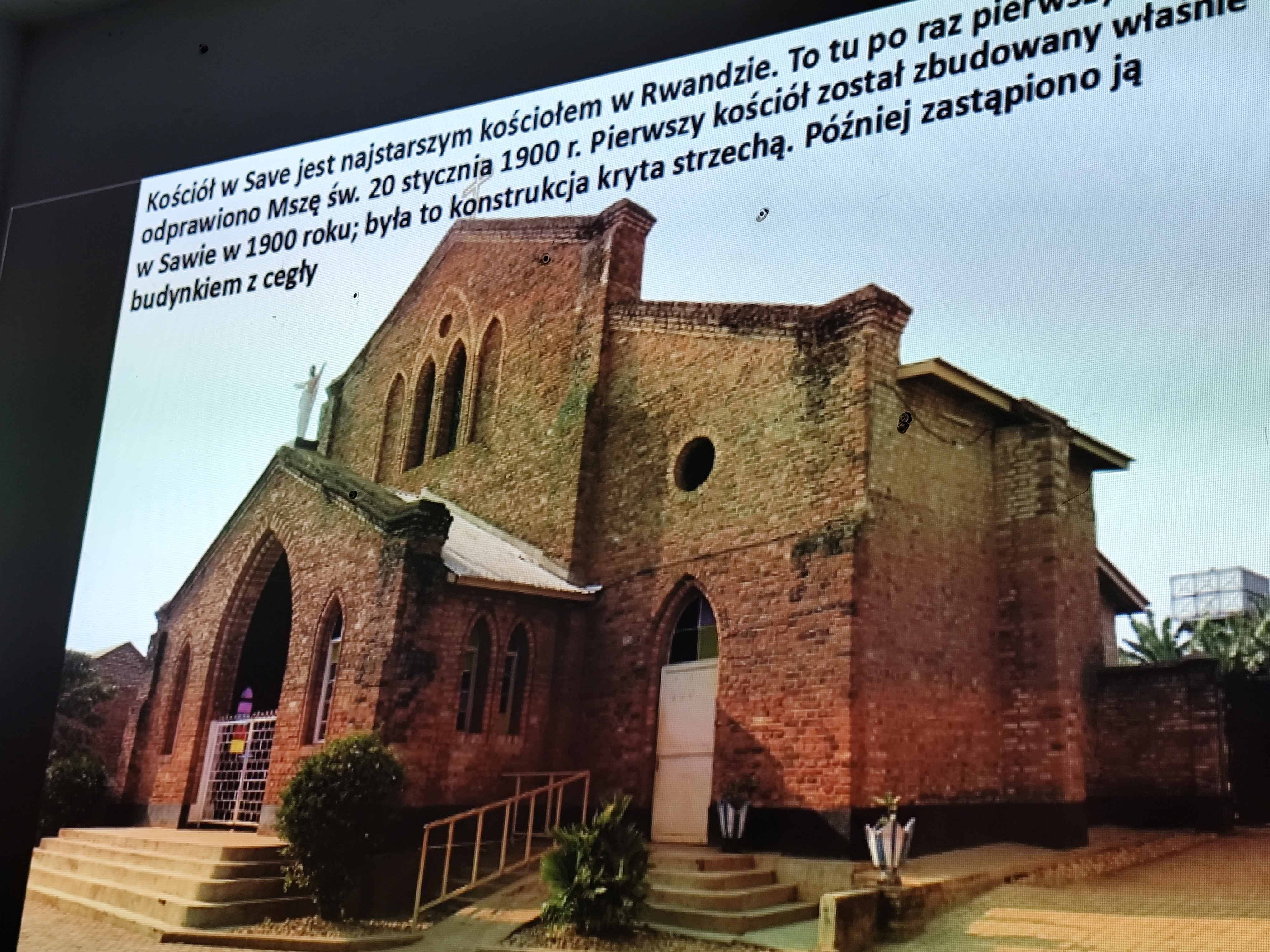 Spotkanie z podróżniczką dr Marią Giedz w Stowarzyszeniu Nasz Gdańsk. Fot_Janusz Wikowski IMG_20251121_195706