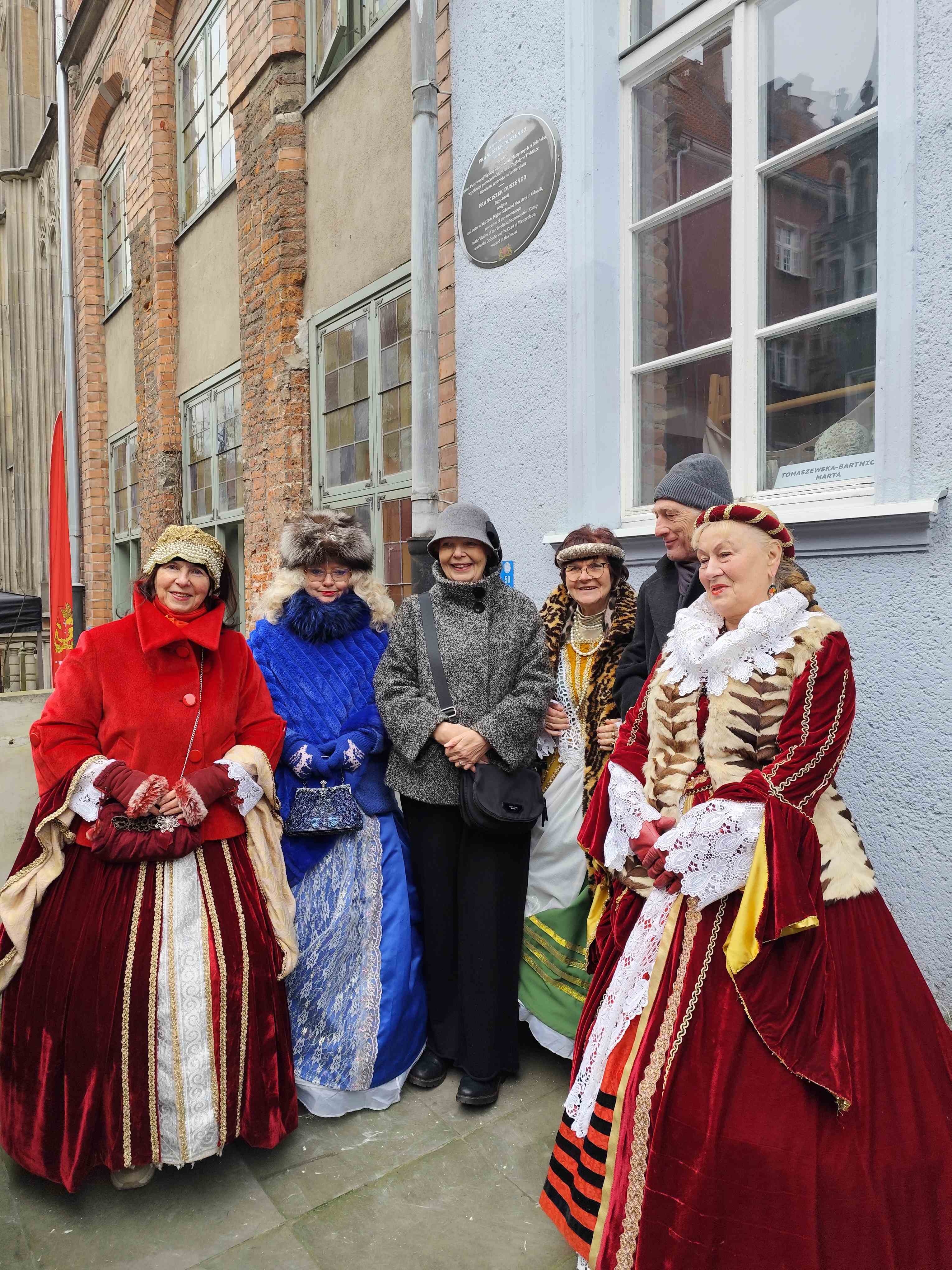 IOdsloniecie tablicy prof. Duszenki Gdansk Chlebnicka fot_Janusz Wikowski IMG_20251217_112242_1