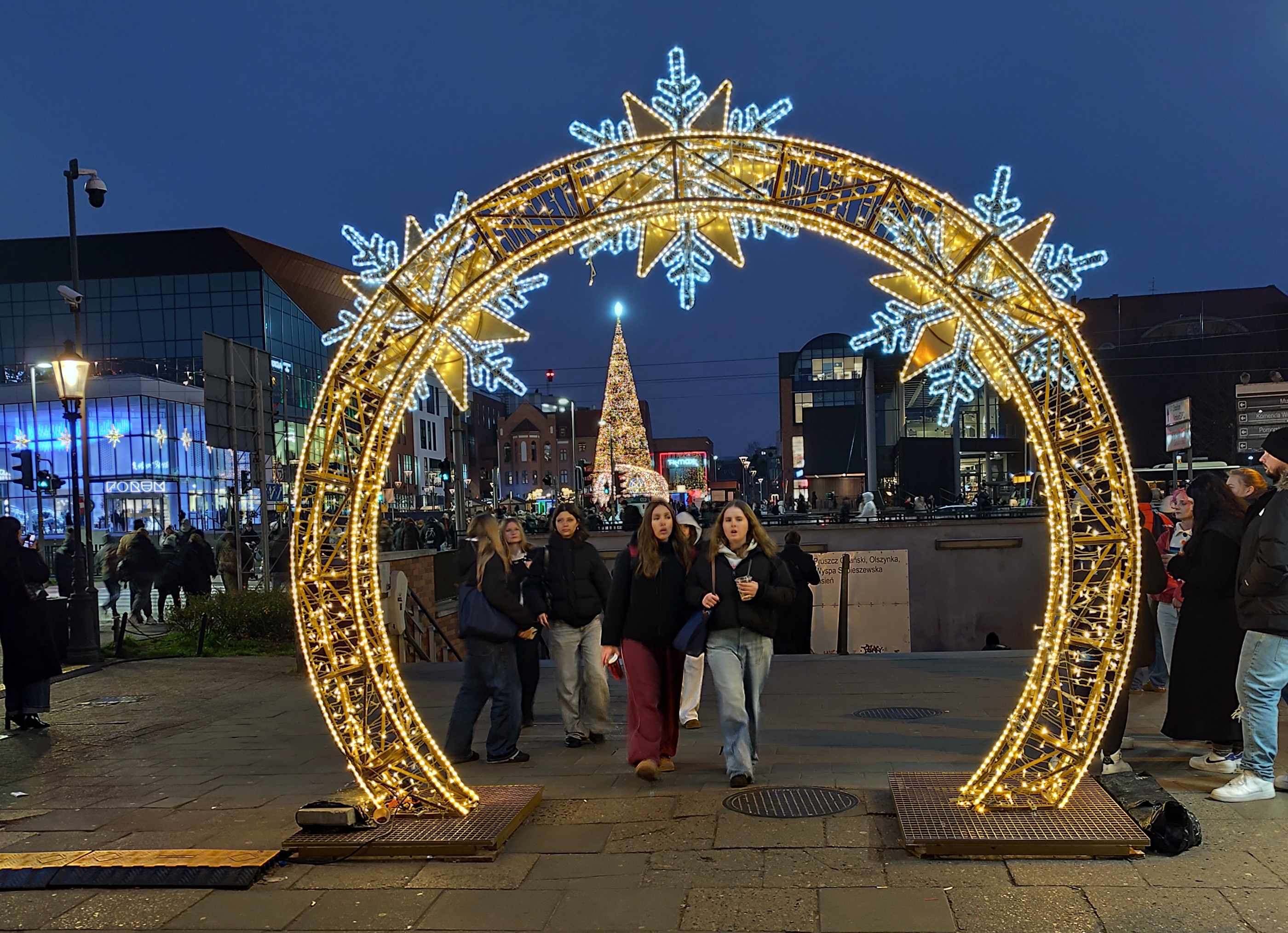JARMARK BOZONARODZENIOWY GDANSK fot. Janusz Wikowski IMG_20251215_155106