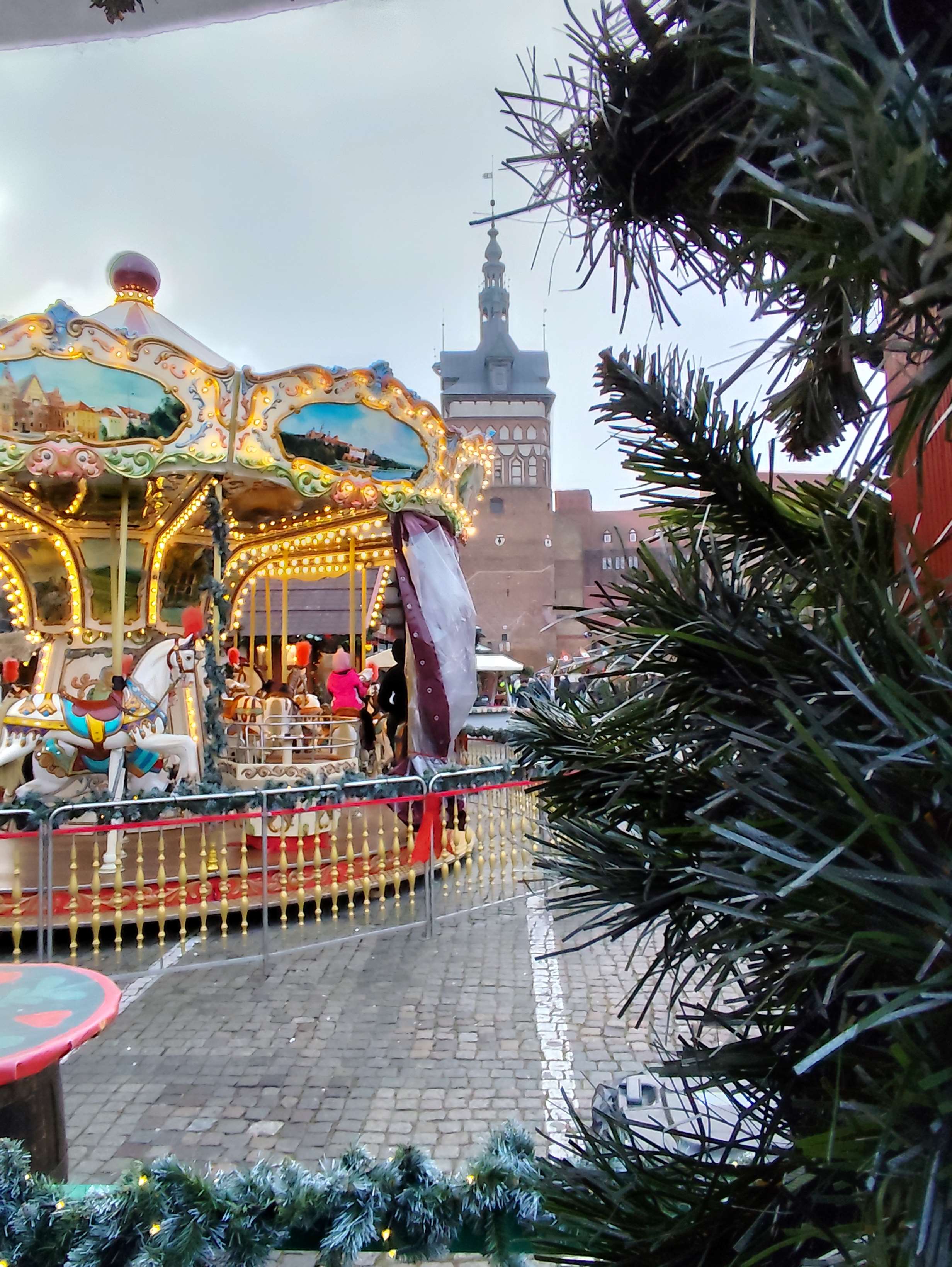 JARMARK BOZONARODZENIOWY GDANSK fot. Janusz Wikowski IMG_20251217_121303