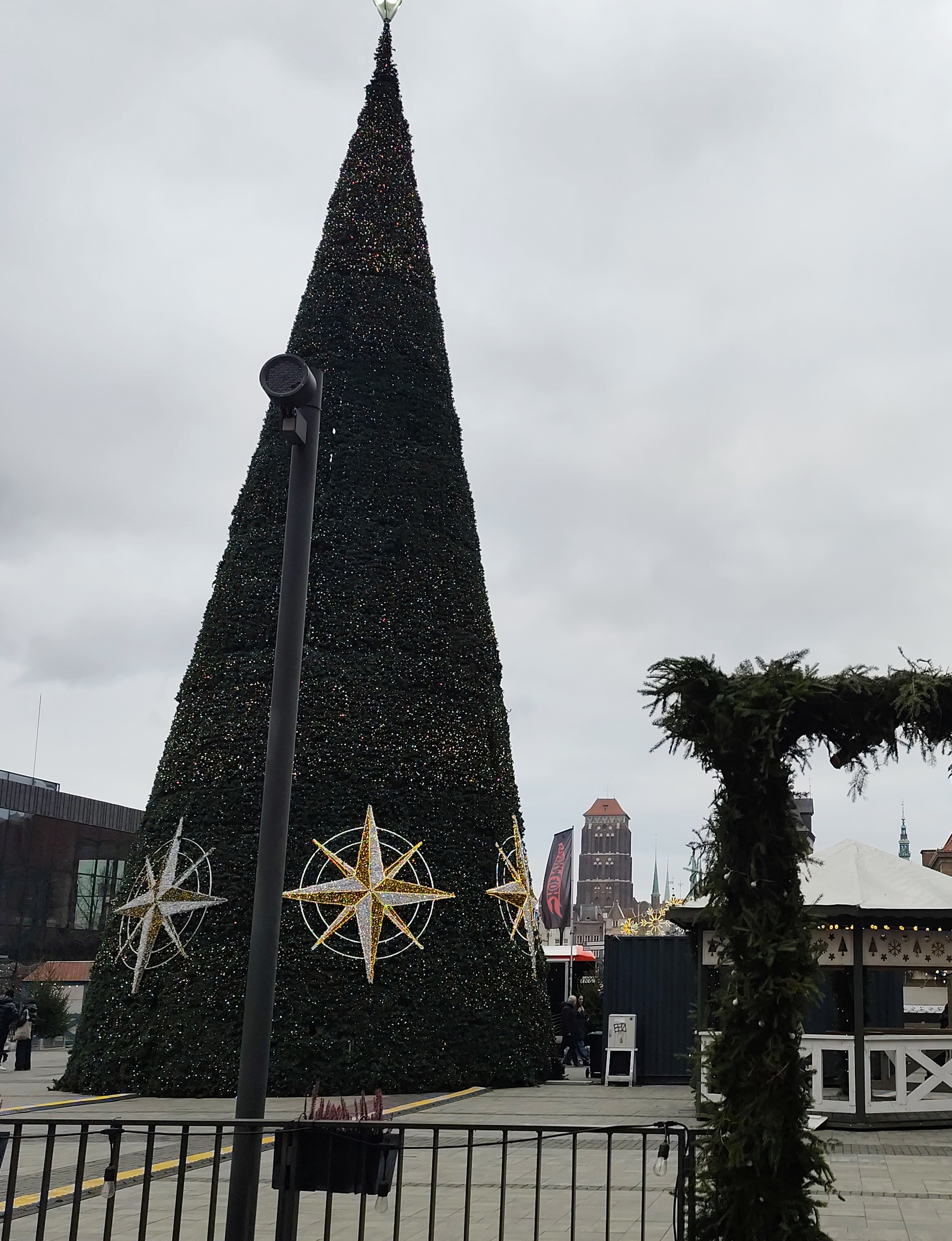 JARMARK BOZONARODZENIOWY GDANSK fot. Janusz Wikowski IMG_20251222_110224