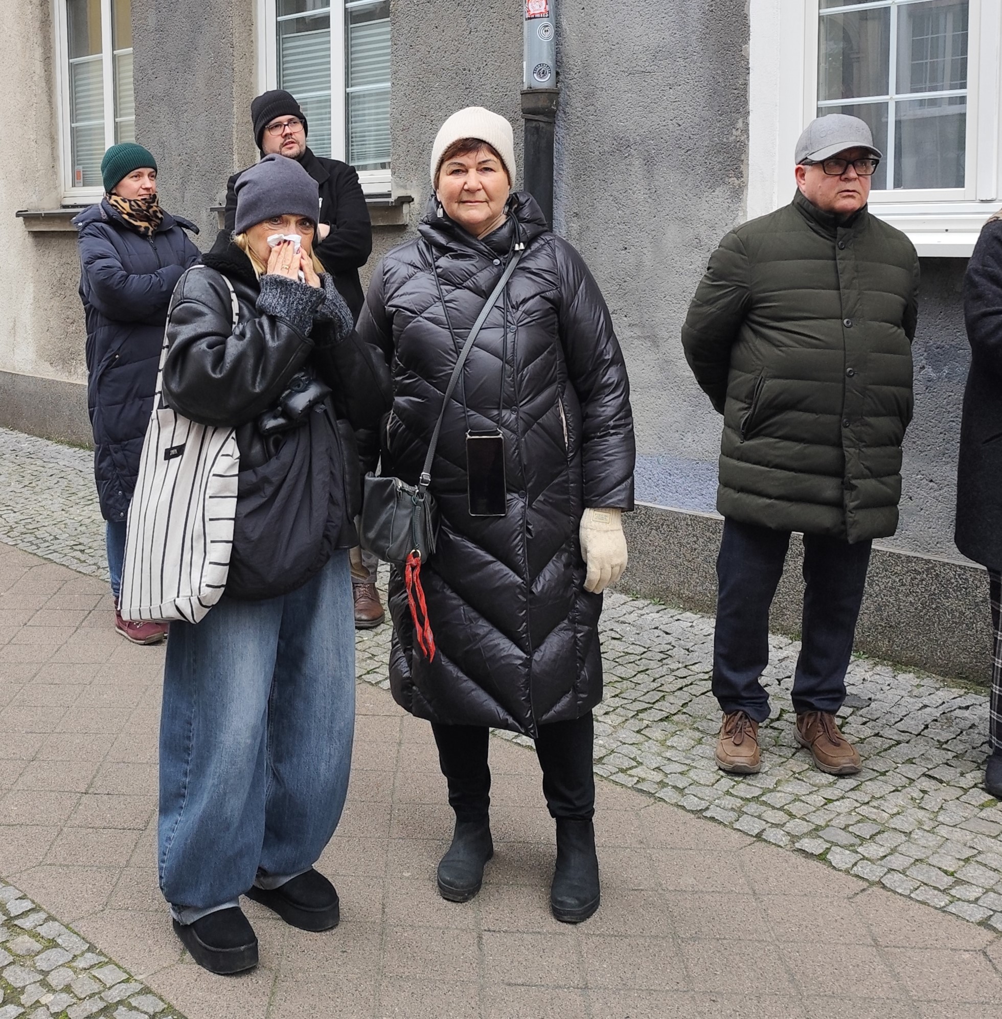 Odsloniecie tablicy prof. Duszenki Gdansk Chlebnicka fot_Janusz Wikowski I IMG_20251217_110249