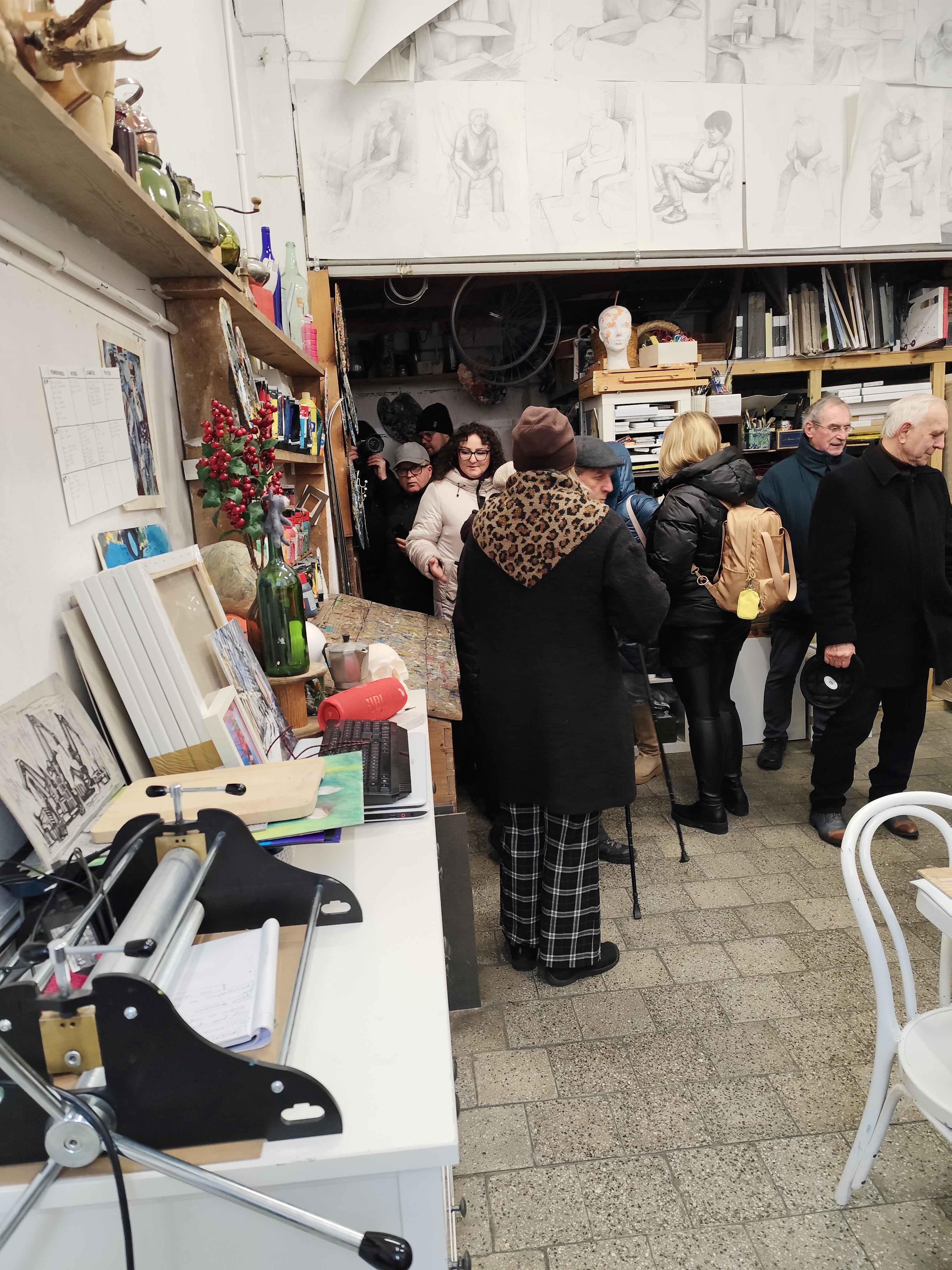 Odsloniecie tablicy prof. Duszenki Gdansk Chlebnicka fot_Janusz Wikowski I IMG_20251217_112813