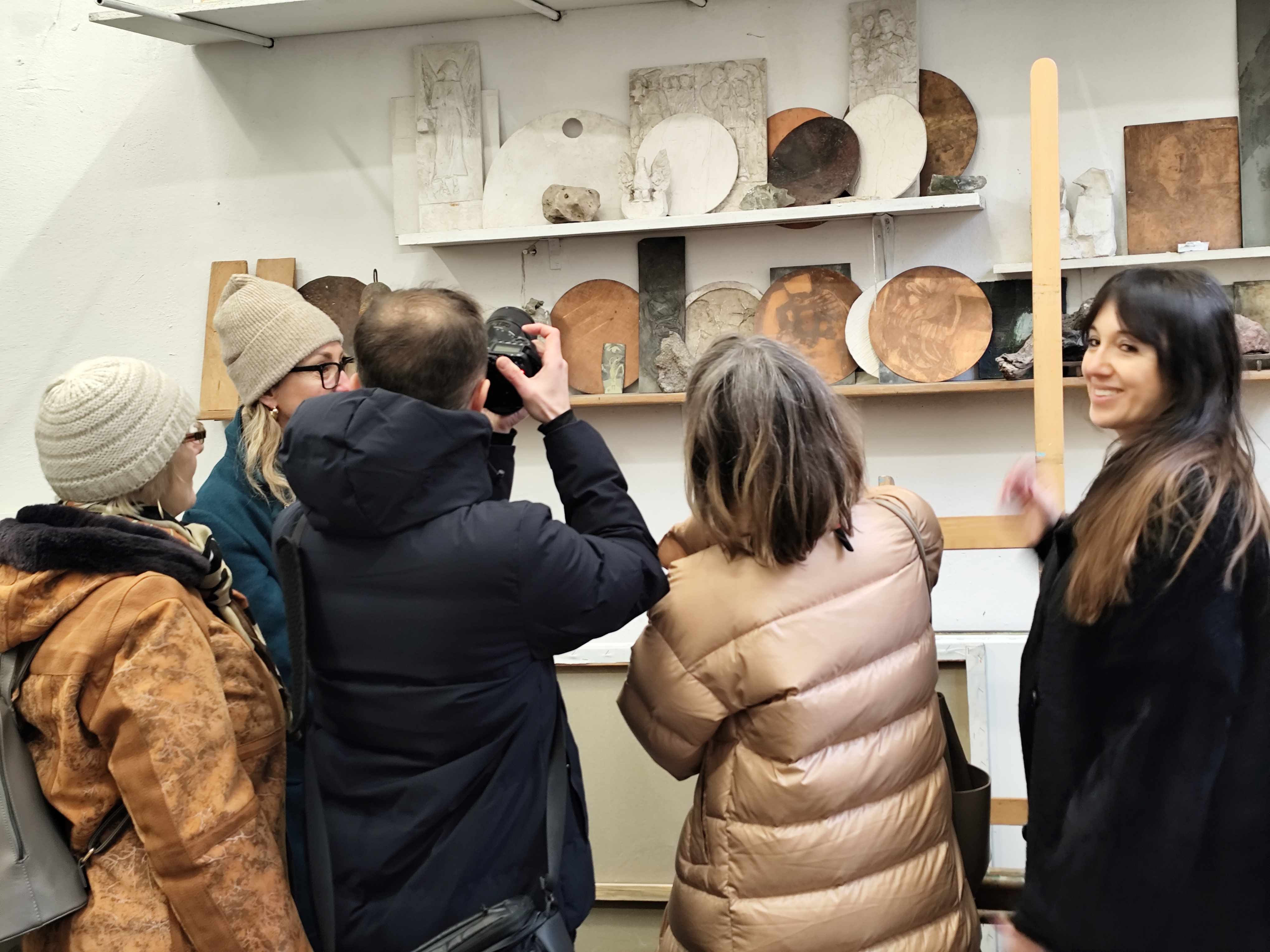 Odsloniecie tablicy prof. Duszenki Gdansk Chlebnicka fot_Janusz Wikowski I IMG_20251217_112837