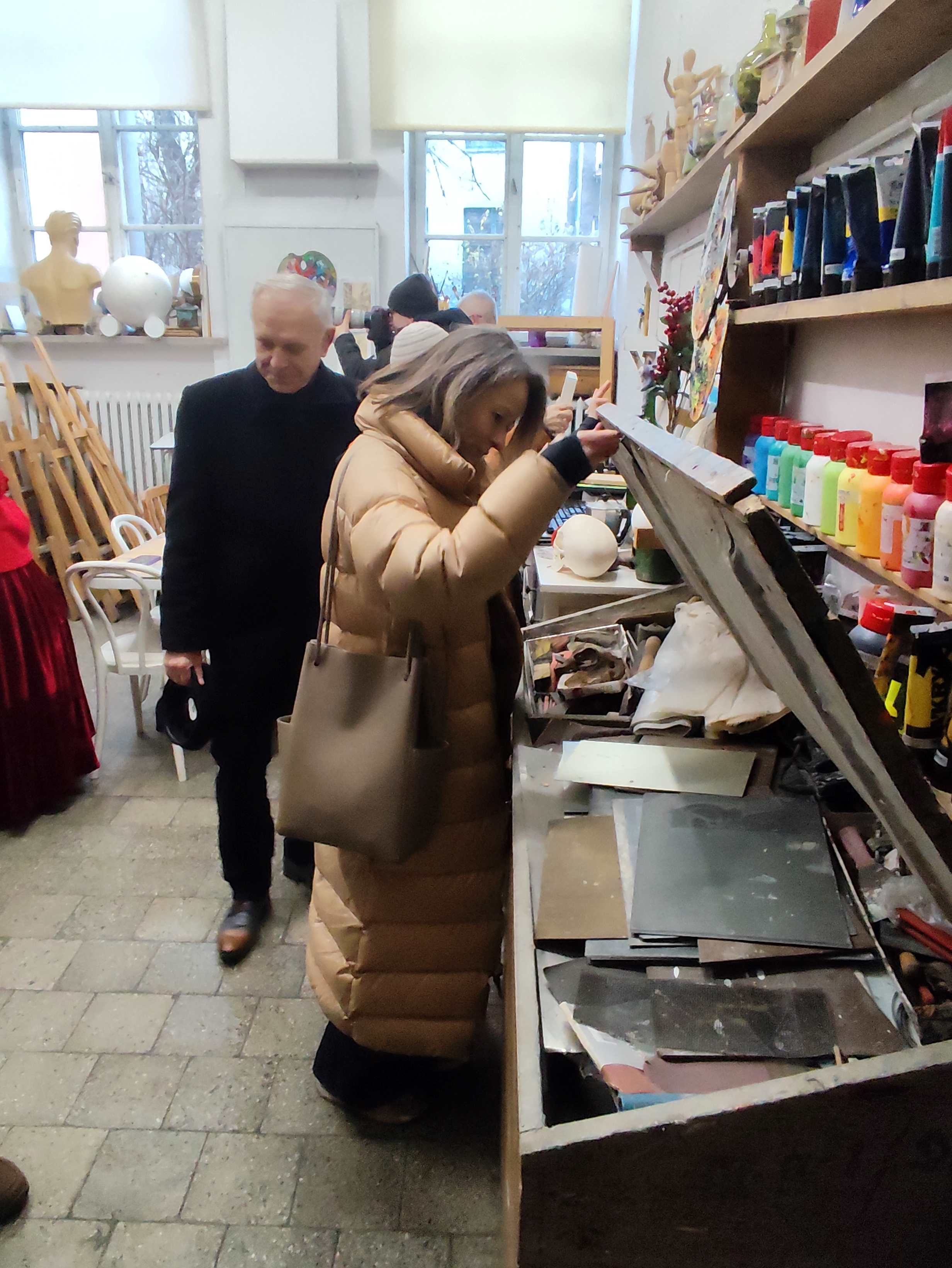 Odsloniecie tablicy prof. Duszenki Gdansk Chlebnicka fot_Janusz Wikowski I IMG_20251217_113045