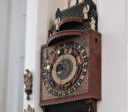 34,35,269,279.111847