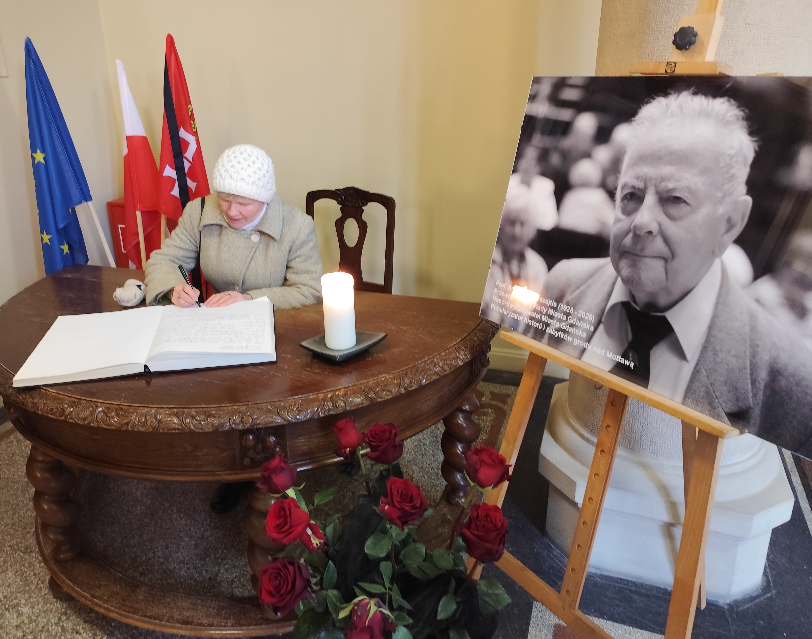 JANUSZAJTIS Księga kondolencyjna fot. Janusz Wikowski IMG_20260125_091203