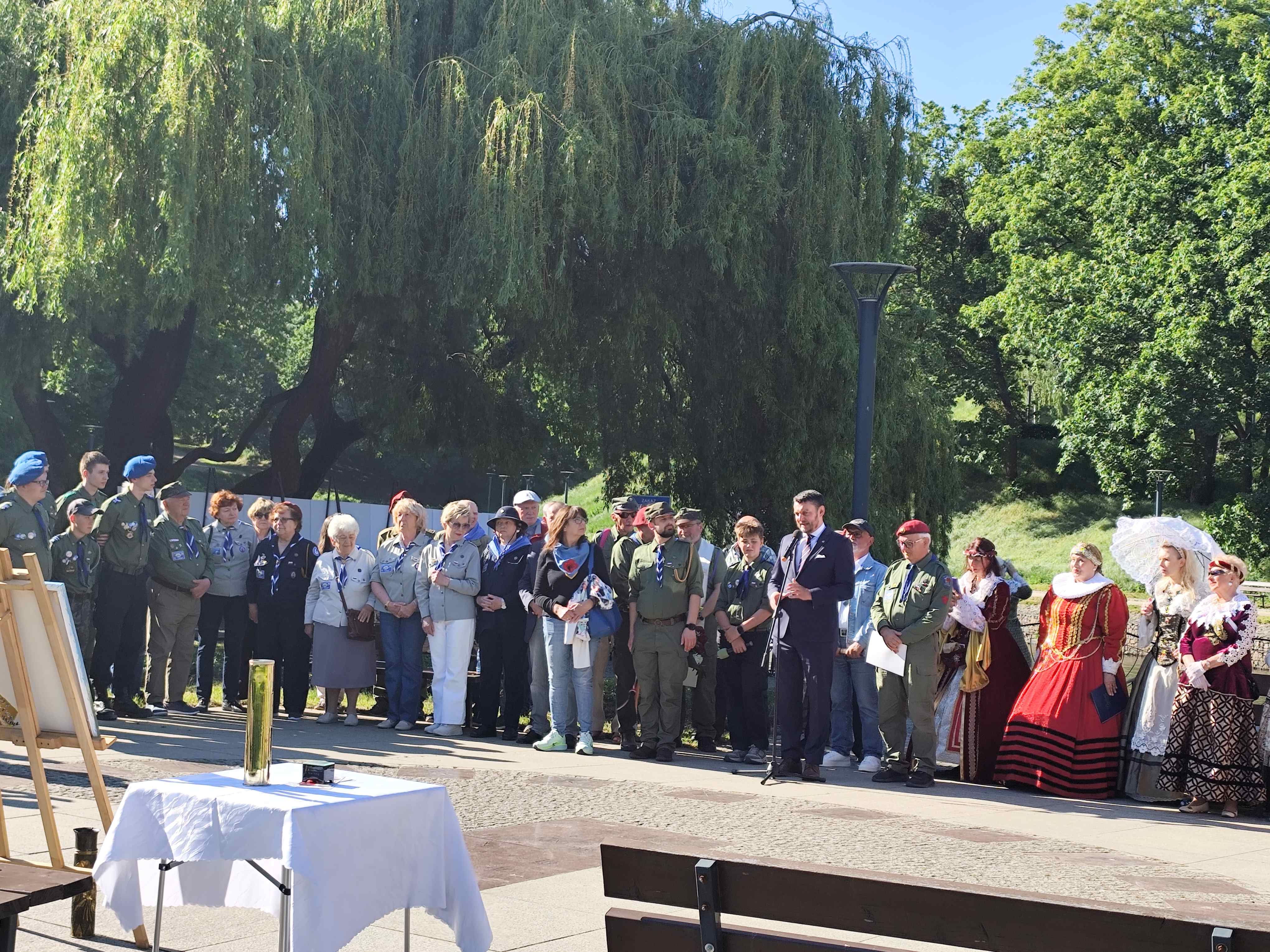 Apel pamięci gen. Andersa Fot_Janusz Wikowski IMG_20260525_170823