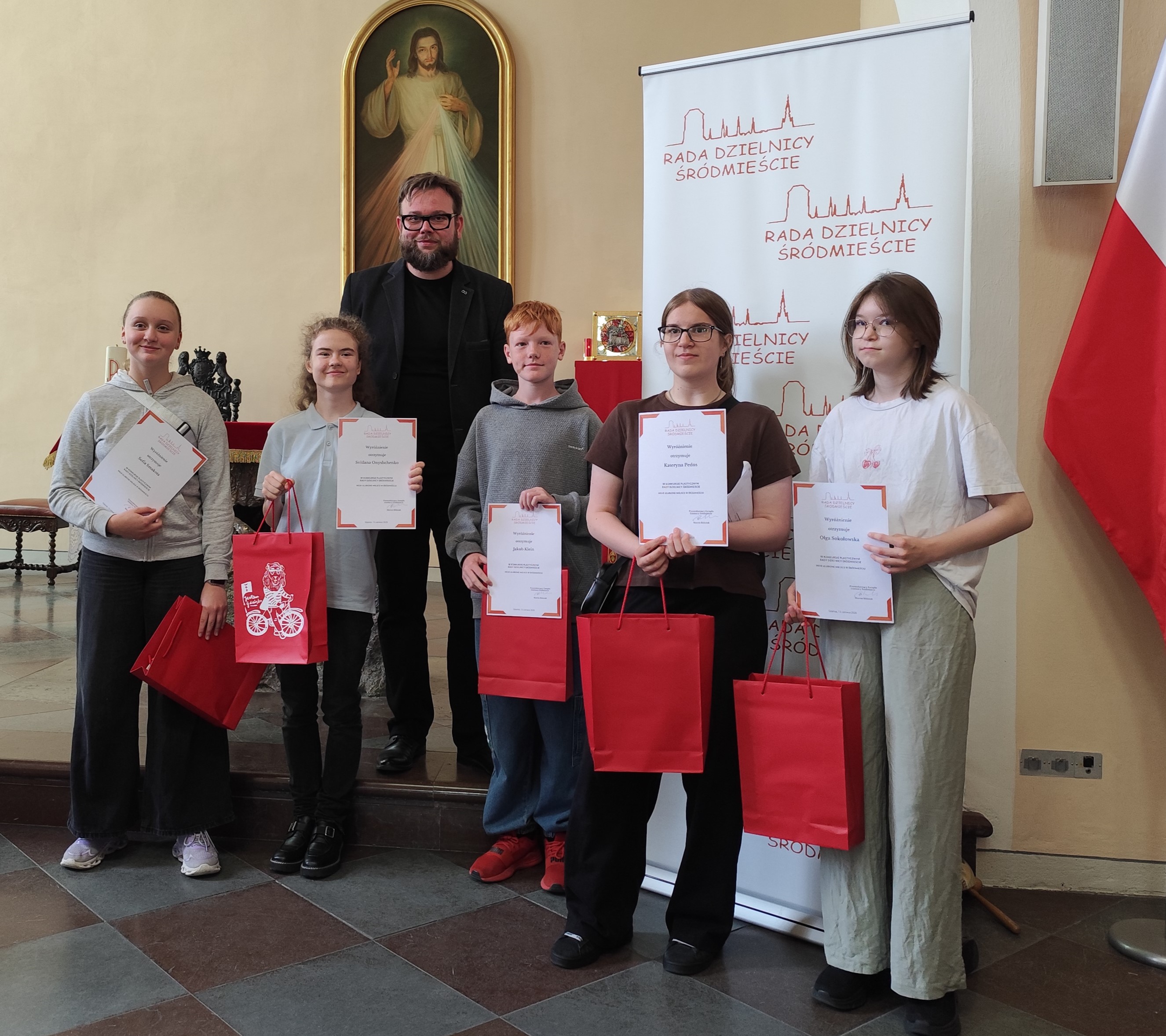 SWIETO Ul. SW DUCHA 2026 Fot_Janusz Wikowski kom IMG_20260613_131331