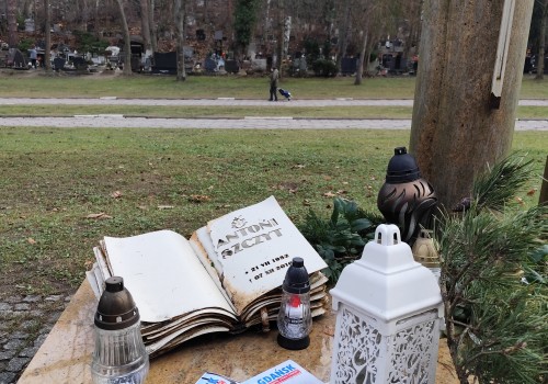 „Nasz Gdańsk” pamięta – Powązki i nekropolie w Gdańsku